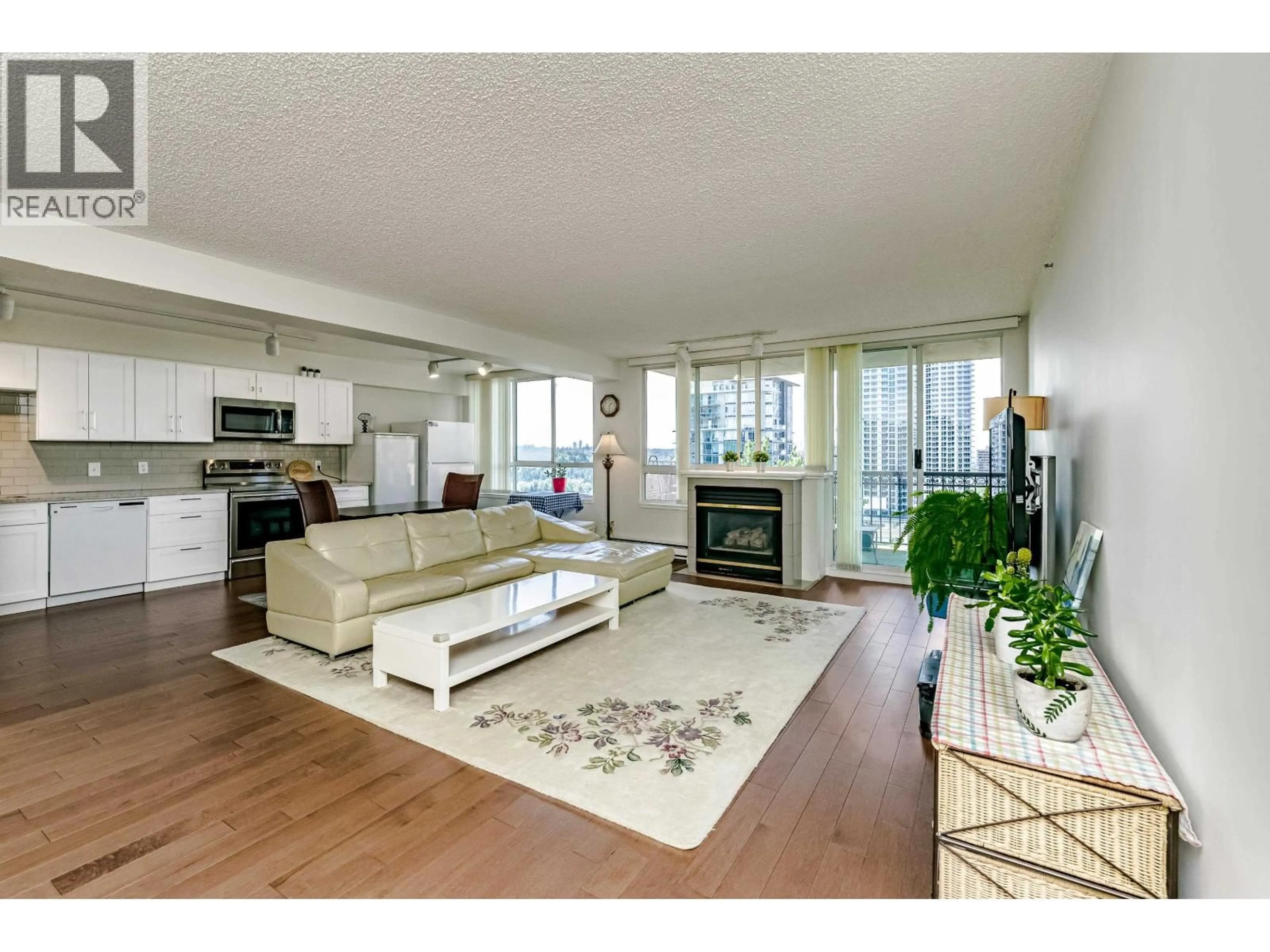 Living room with furniture, unknown for 1503 - 545 AUSTIN AVENUE, Coquitlam British Columbia V3K6R4