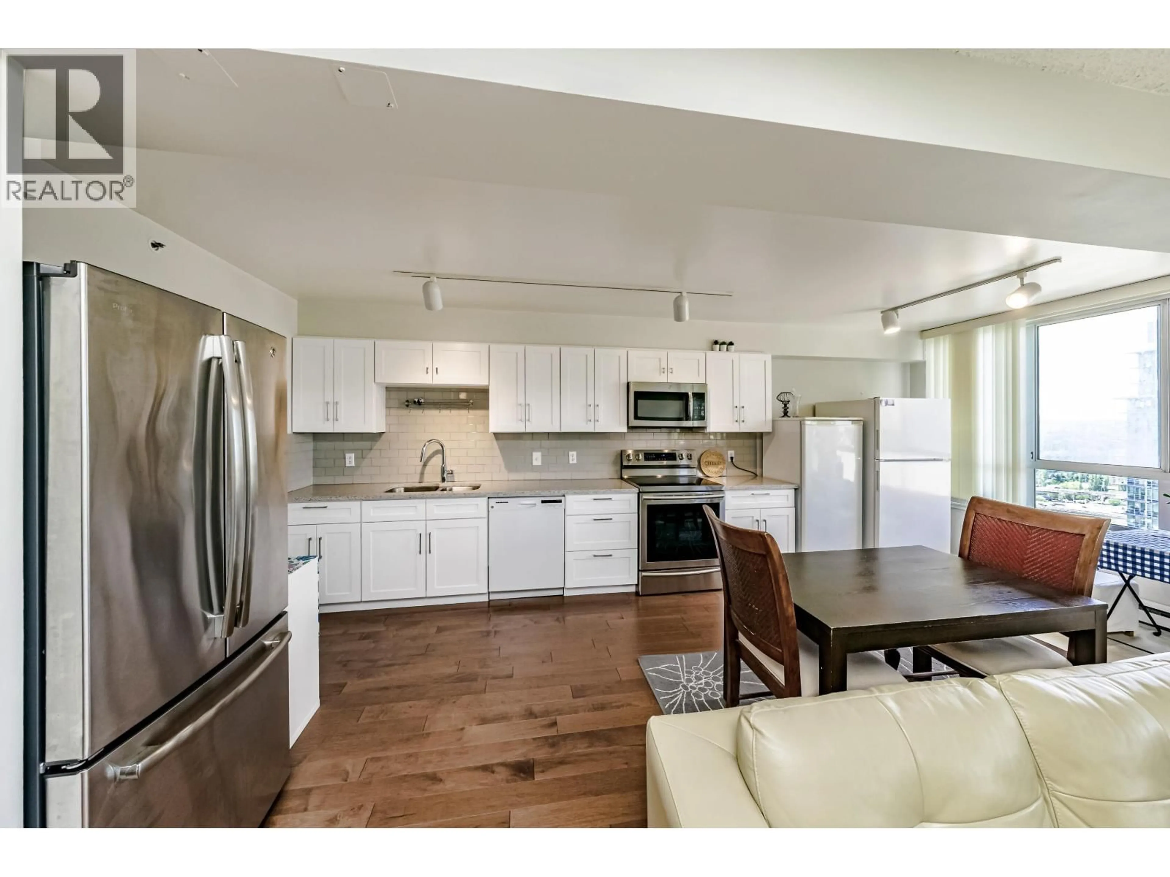 Open concept kitchen, unknown for 1503 - 545 AUSTIN AVENUE, Coquitlam British Columbia V3K6R4