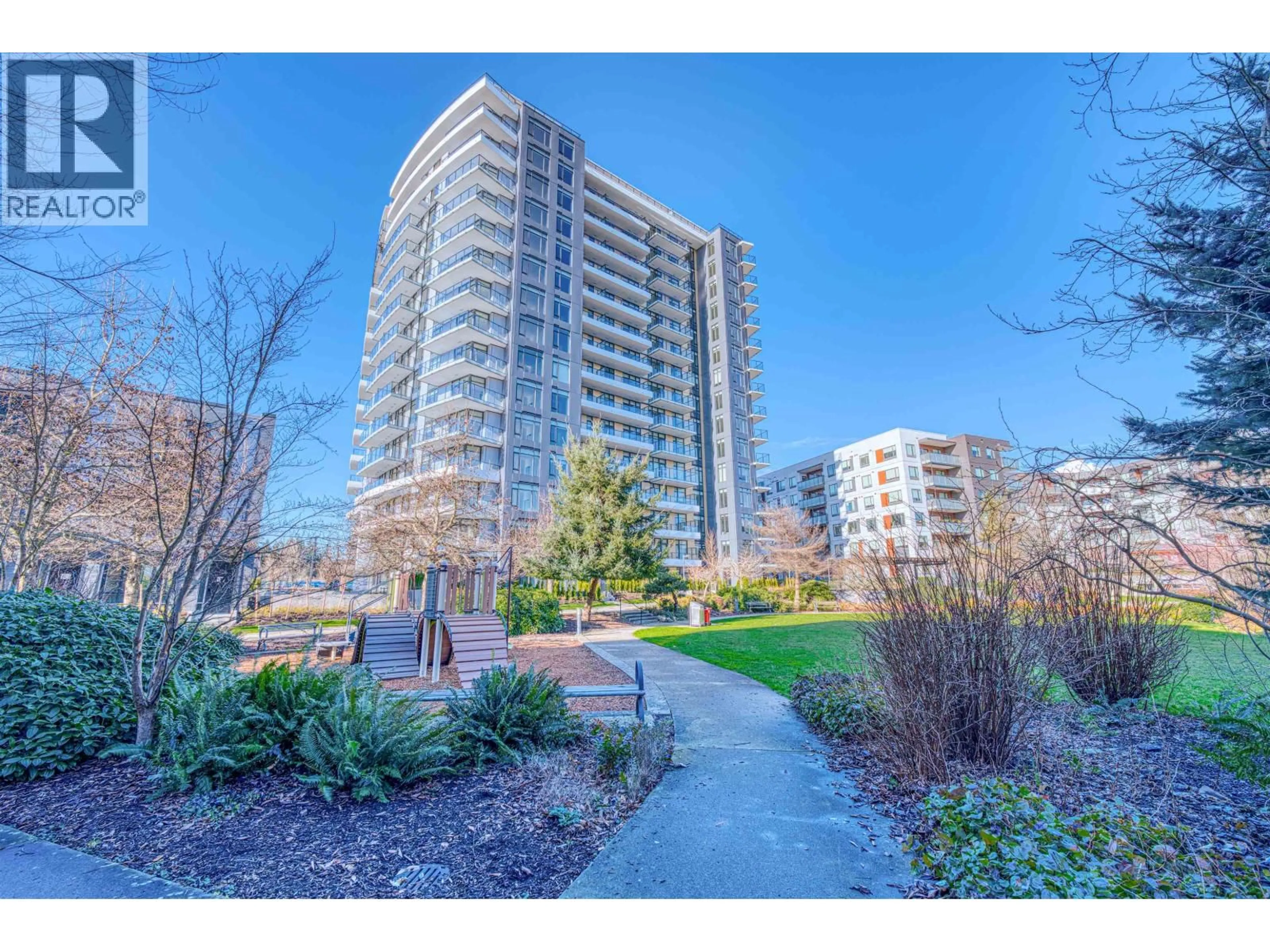 A pic from outside/outdoor area/front of a property/back of a property/a pic from drone, water/lake/river/ocean view for 401 - 6138 BIRNEY AVENUE, Vancouver British Columbia V6S0N1