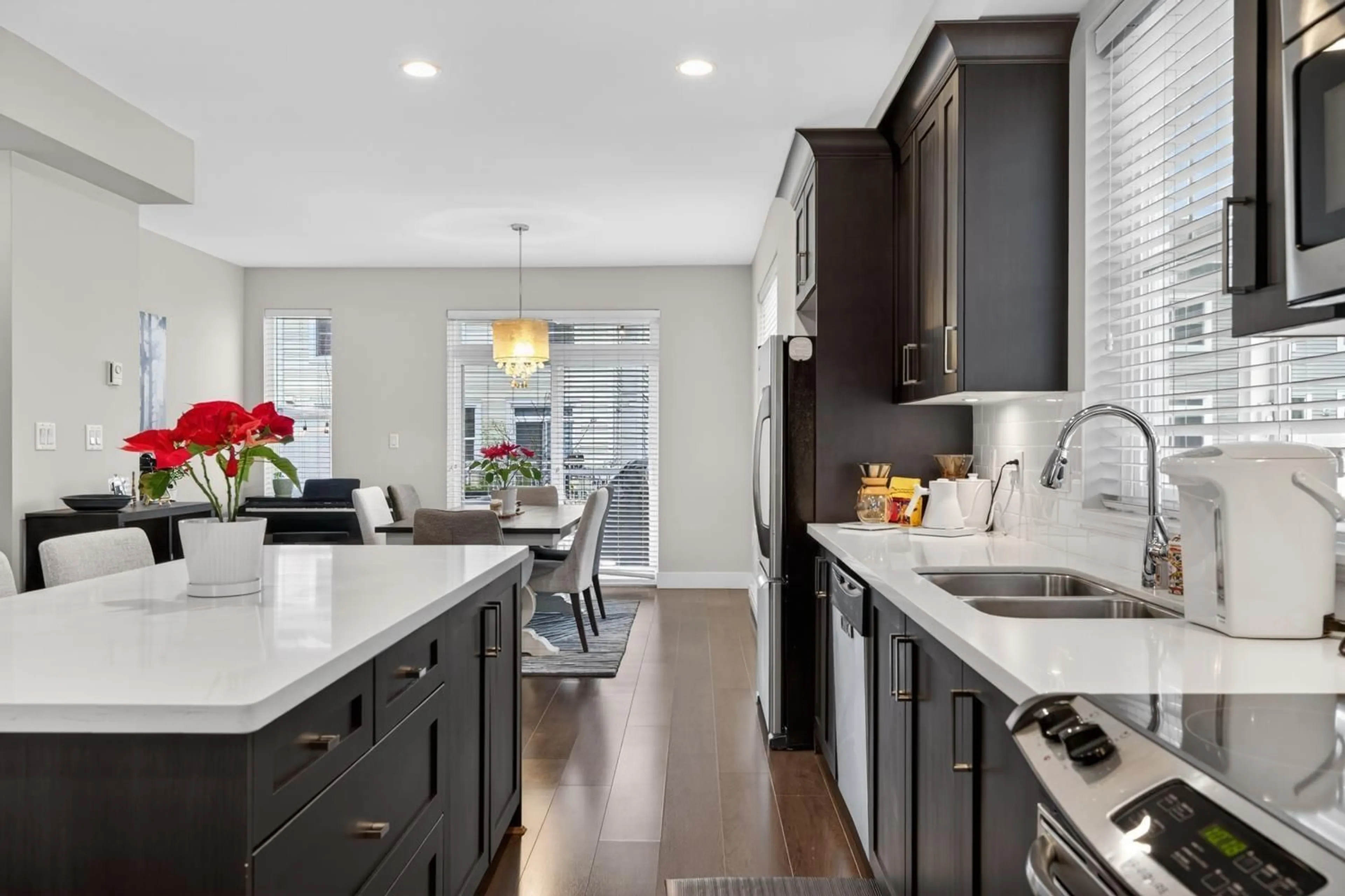 Open concept kitchen, unknown for 43 - 16228 16TH AVENUE, Surrey British Columbia V4A1S7