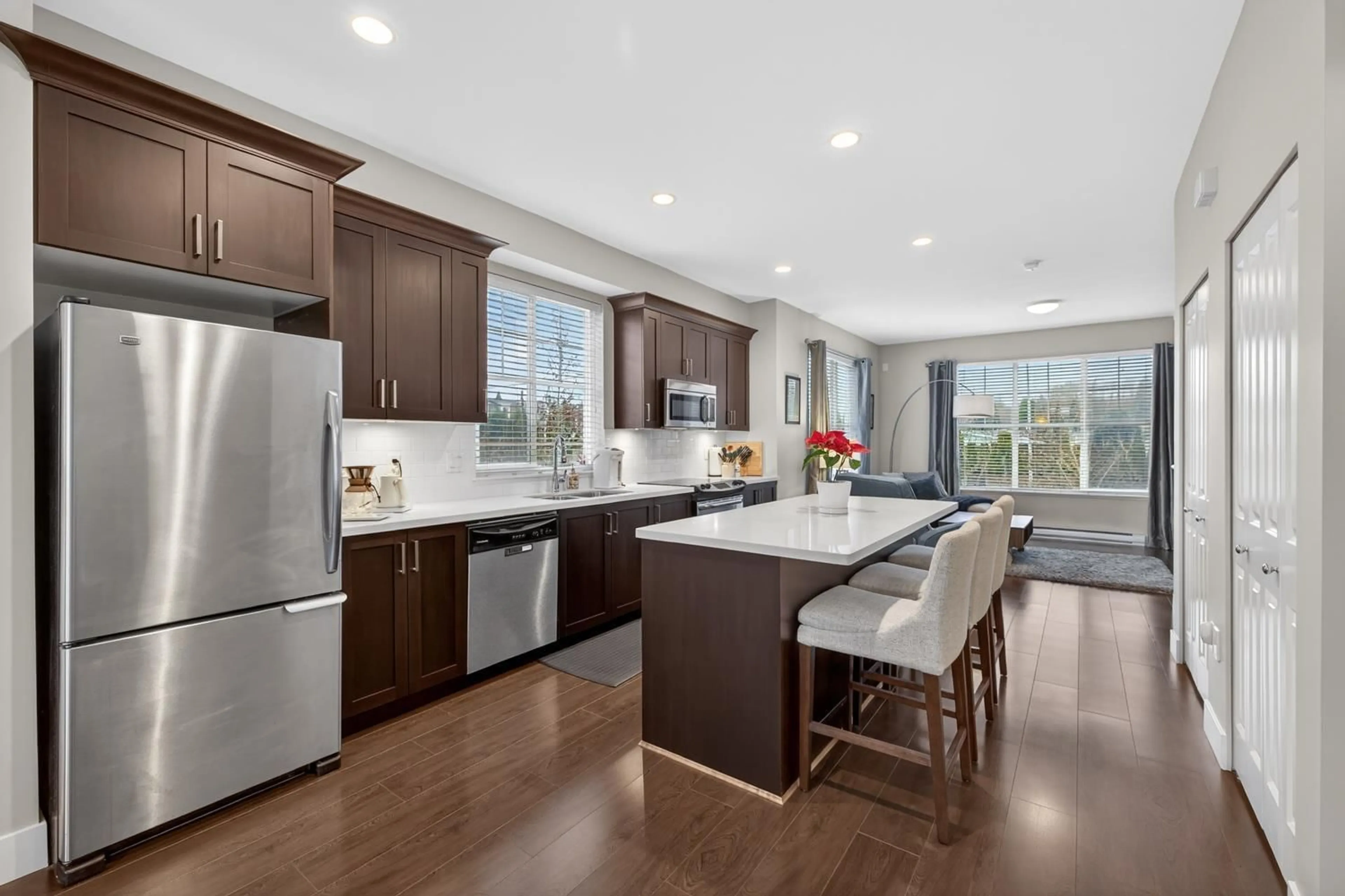 Open concept kitchen, unknown for 43 - 16228 16TH AVENUE, Surrey British Columbia V4A1S7