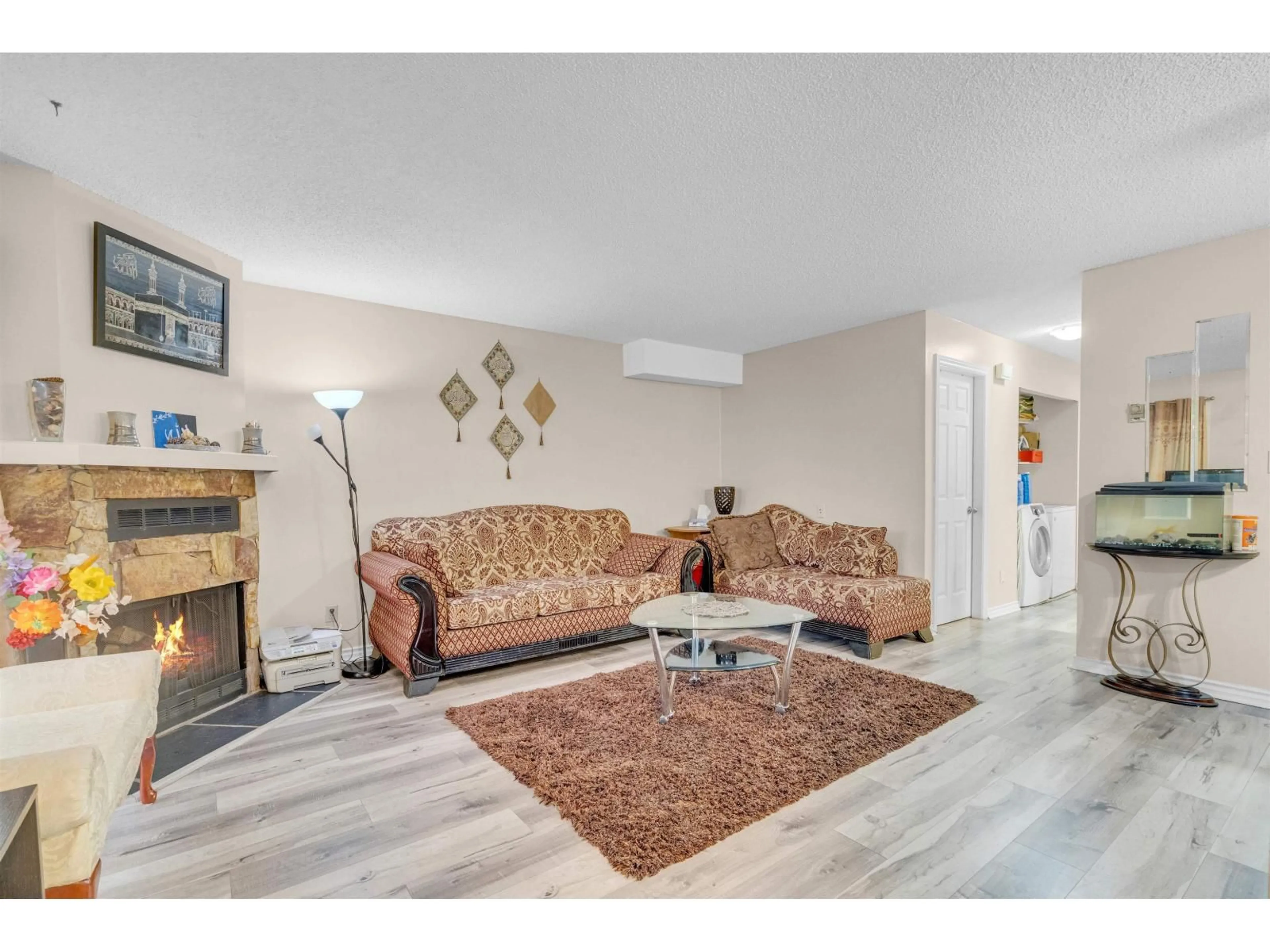 Living room with furniture, unknown for 102 - 7150 133 STREET, Surrey British Columbia V3W7Z7