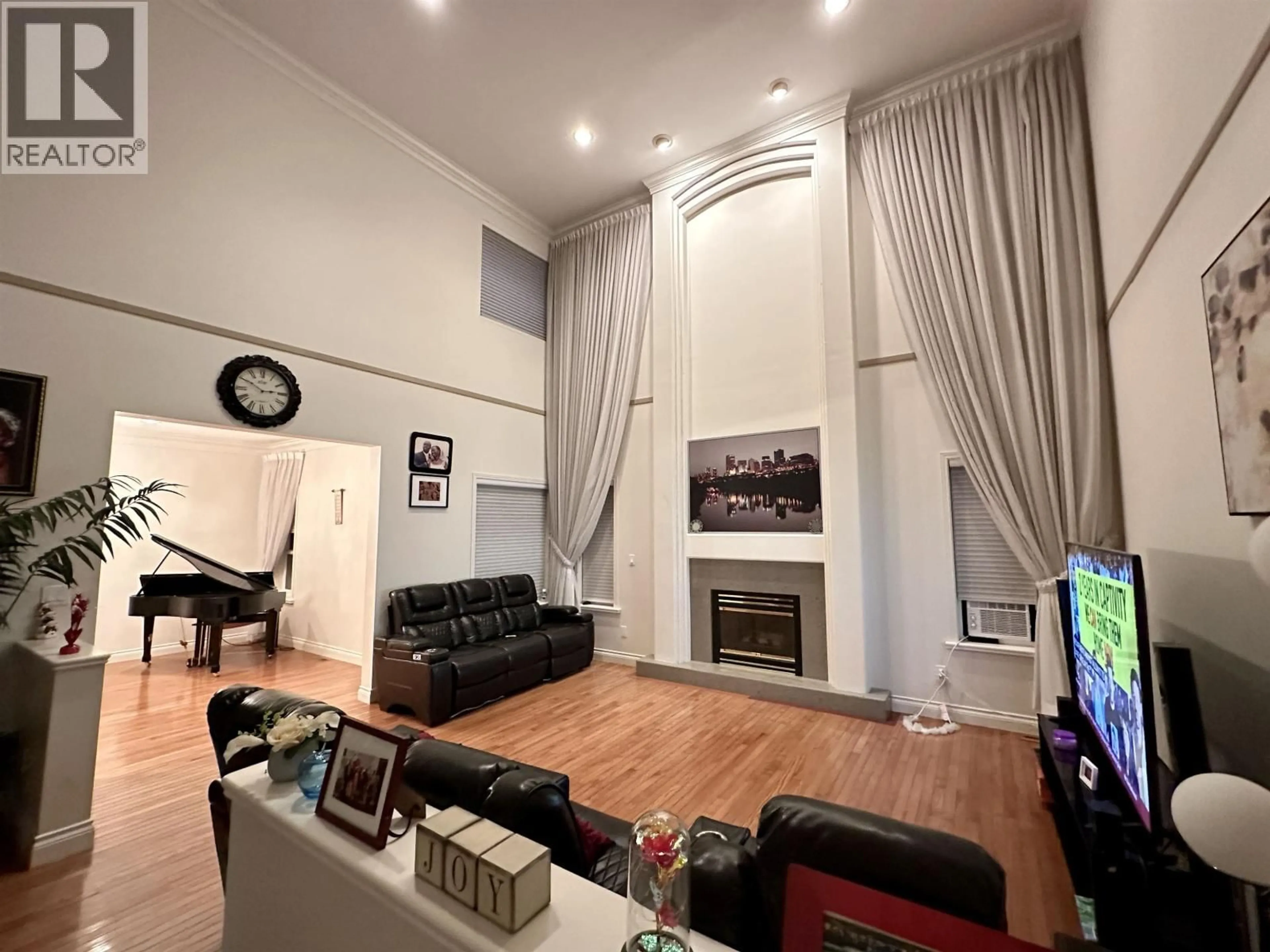 Unknown for 3070 TIMBER COURT, Coquitlam British Columbia V3E2Y8