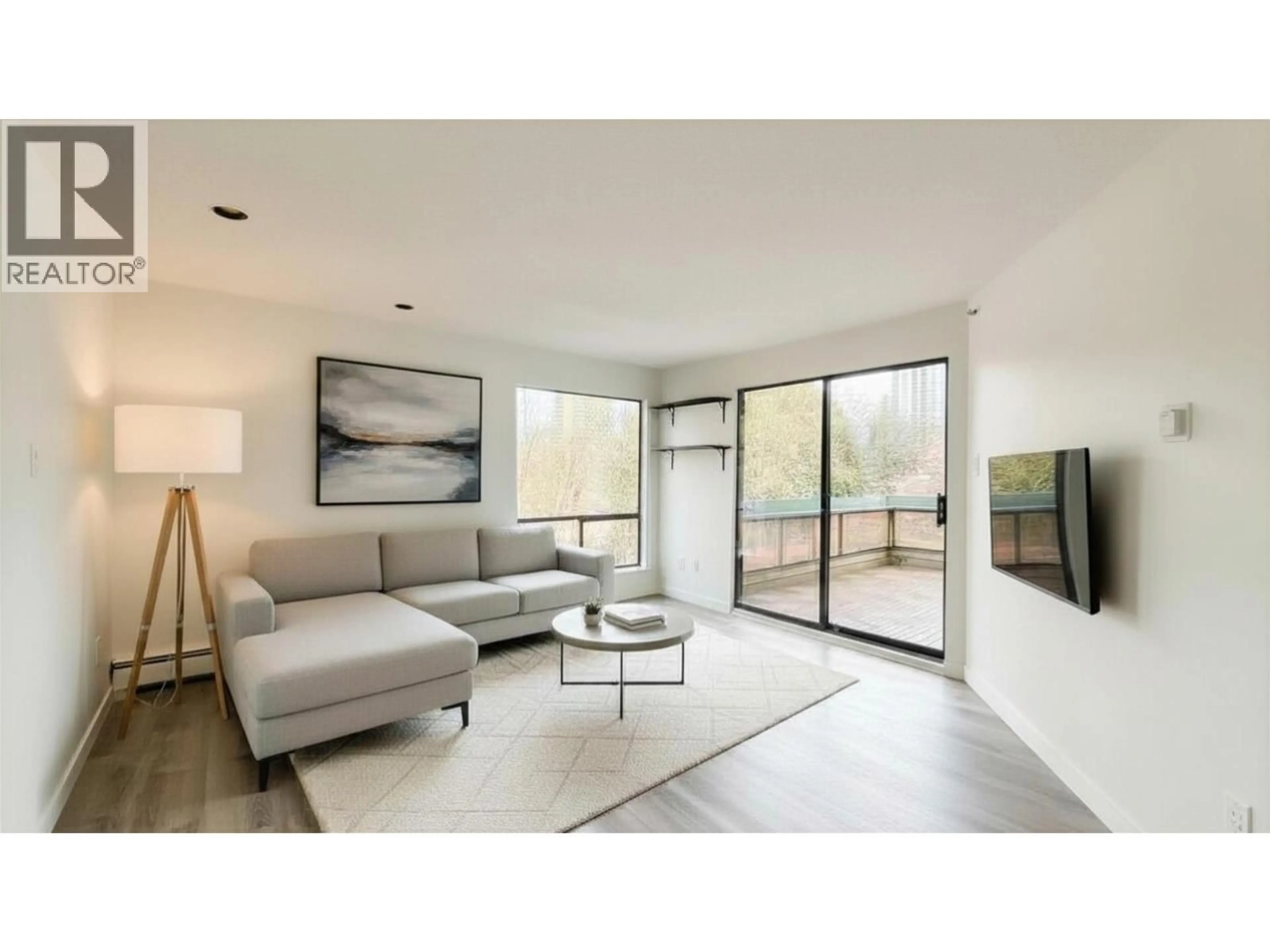 Living room with furniture, unknown for 309 - 1500 PENDRELL STREET, Vancouver British Columbia V6G3A5