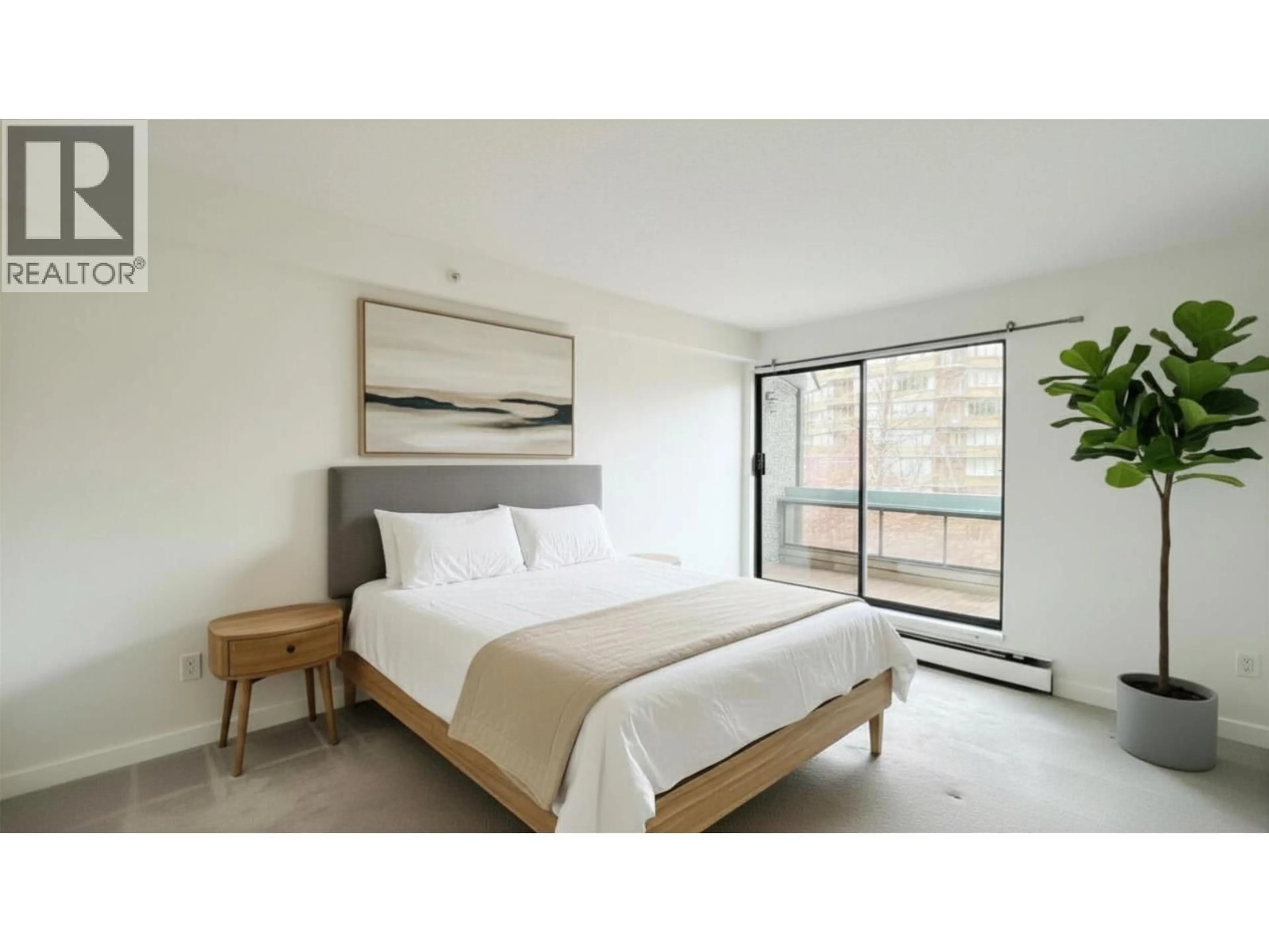 Bedroom with bed, unknown for 309 - 1500 PENDRELL STREET, Vancouver British Columbia V6G3A5