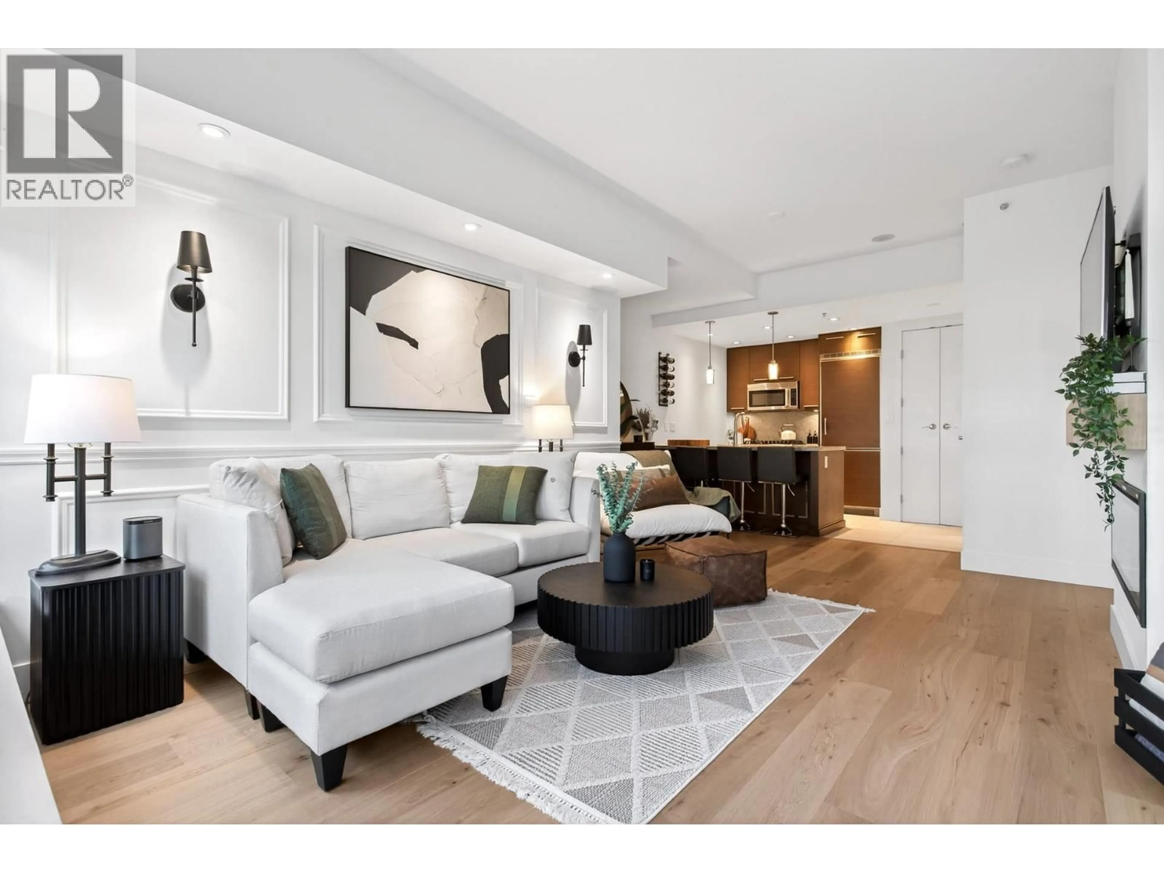 Living room with furniture, unknown for 2538 MAPLE STREET, Vancouver British Columbia V6J0B5