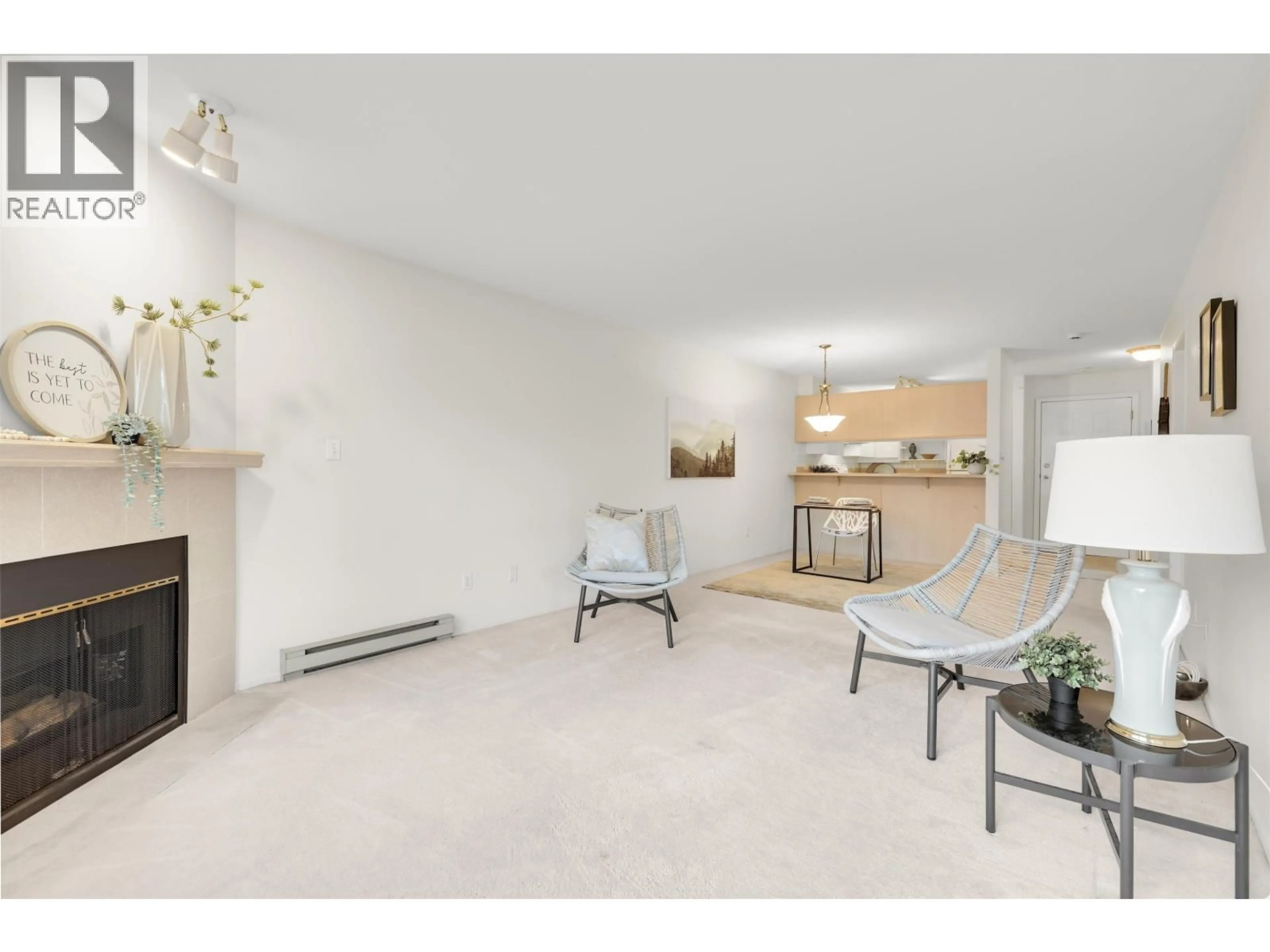 Living room with furniture, unknown for 209 - 7465 SANDBORNE AVENUE, Burnaby British Columbia V3N4W7