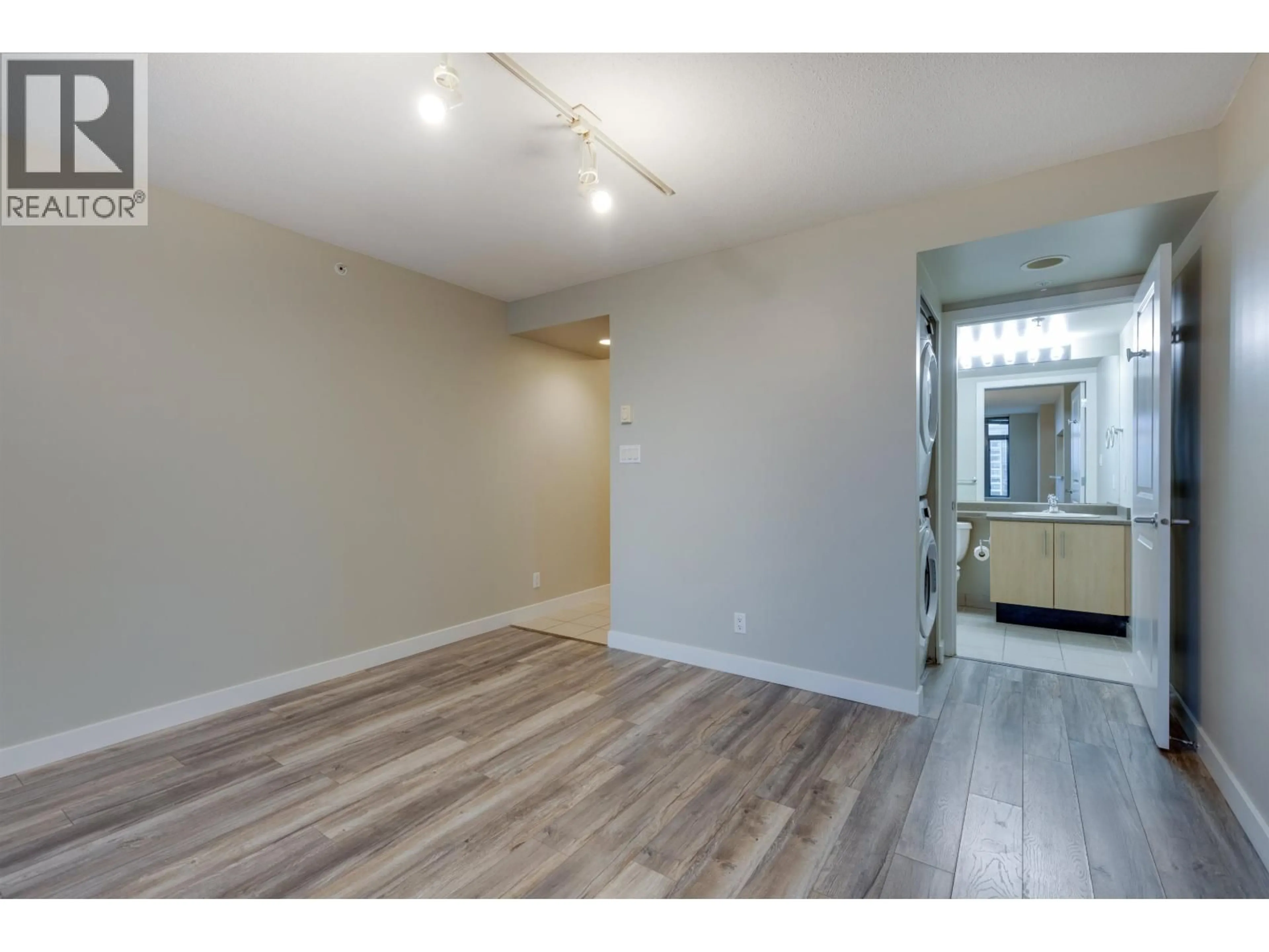 A pic of a room for 1202 - 3660 VANNESS AVENUE, Vancouver British Columbia V5R6H8