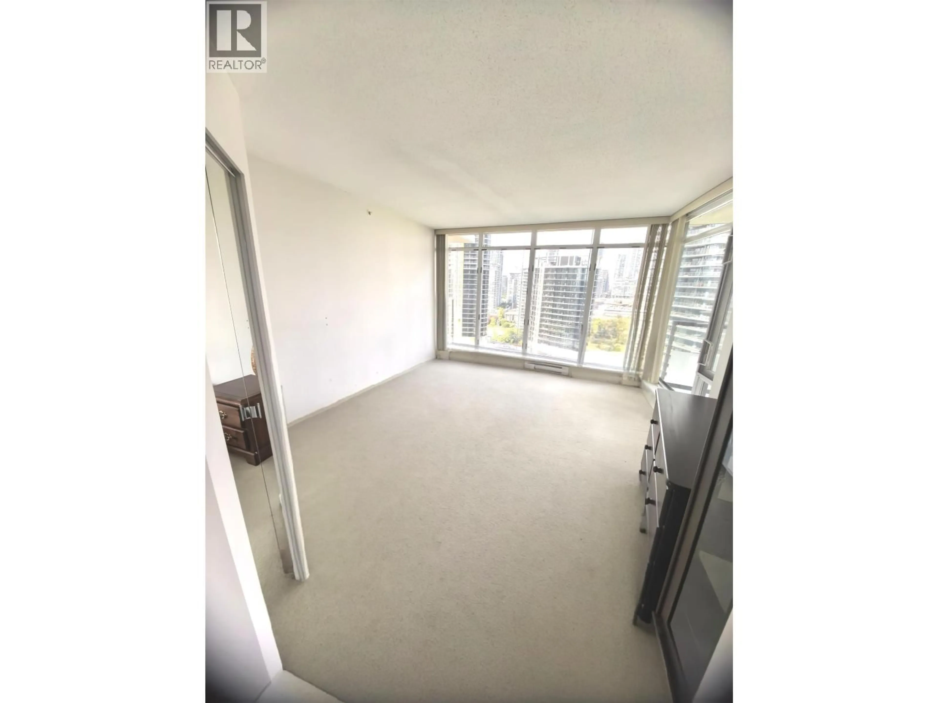 A pic of a room for 2202 - 2133 DOUGLAS ROAD, Burnaby British Columbia V5C0E9