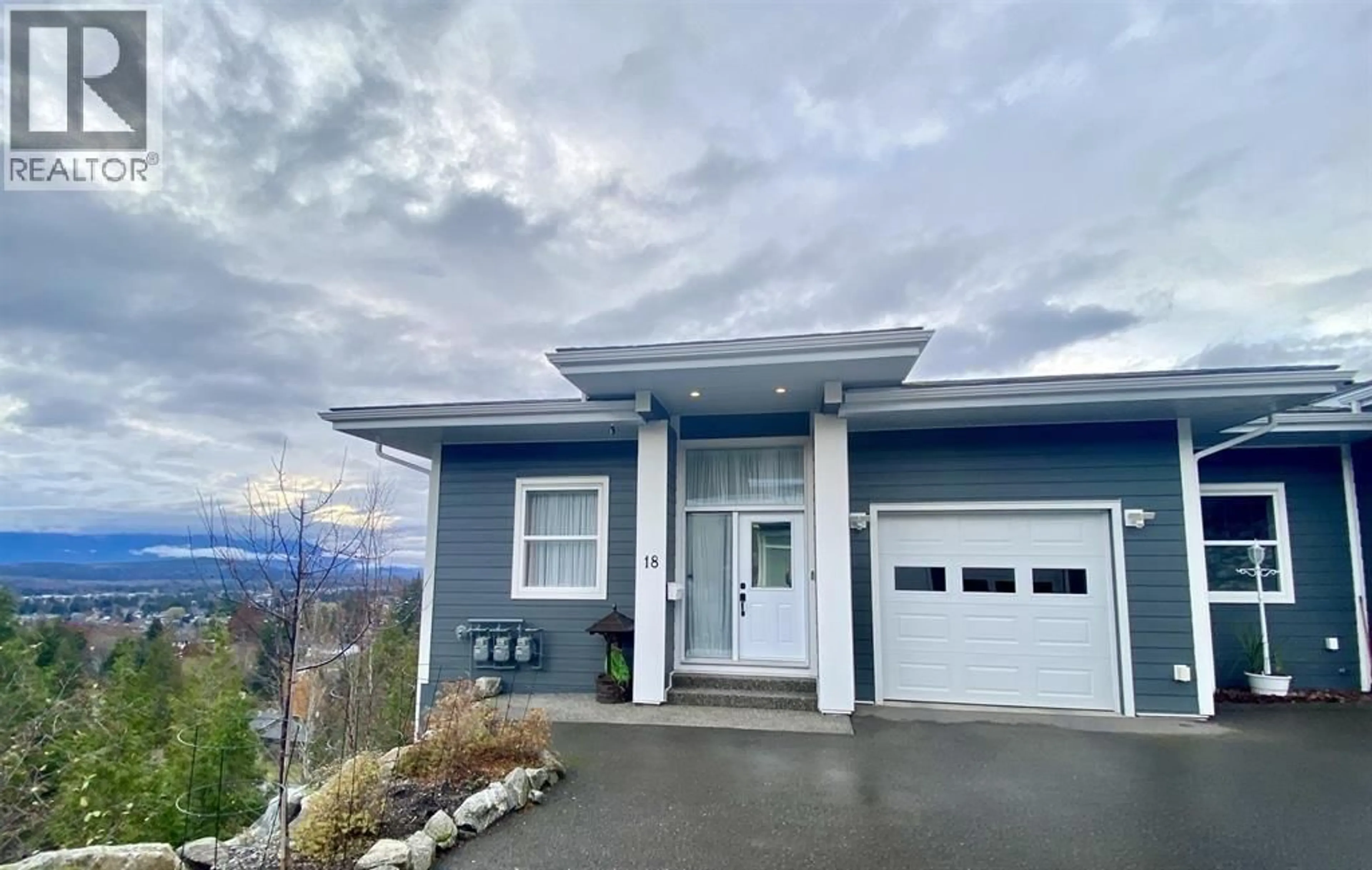 Home with vinyl exterior material, mountain view for 18 - 4022 YEO STREET, Terrace British Columbia V8G0H5
