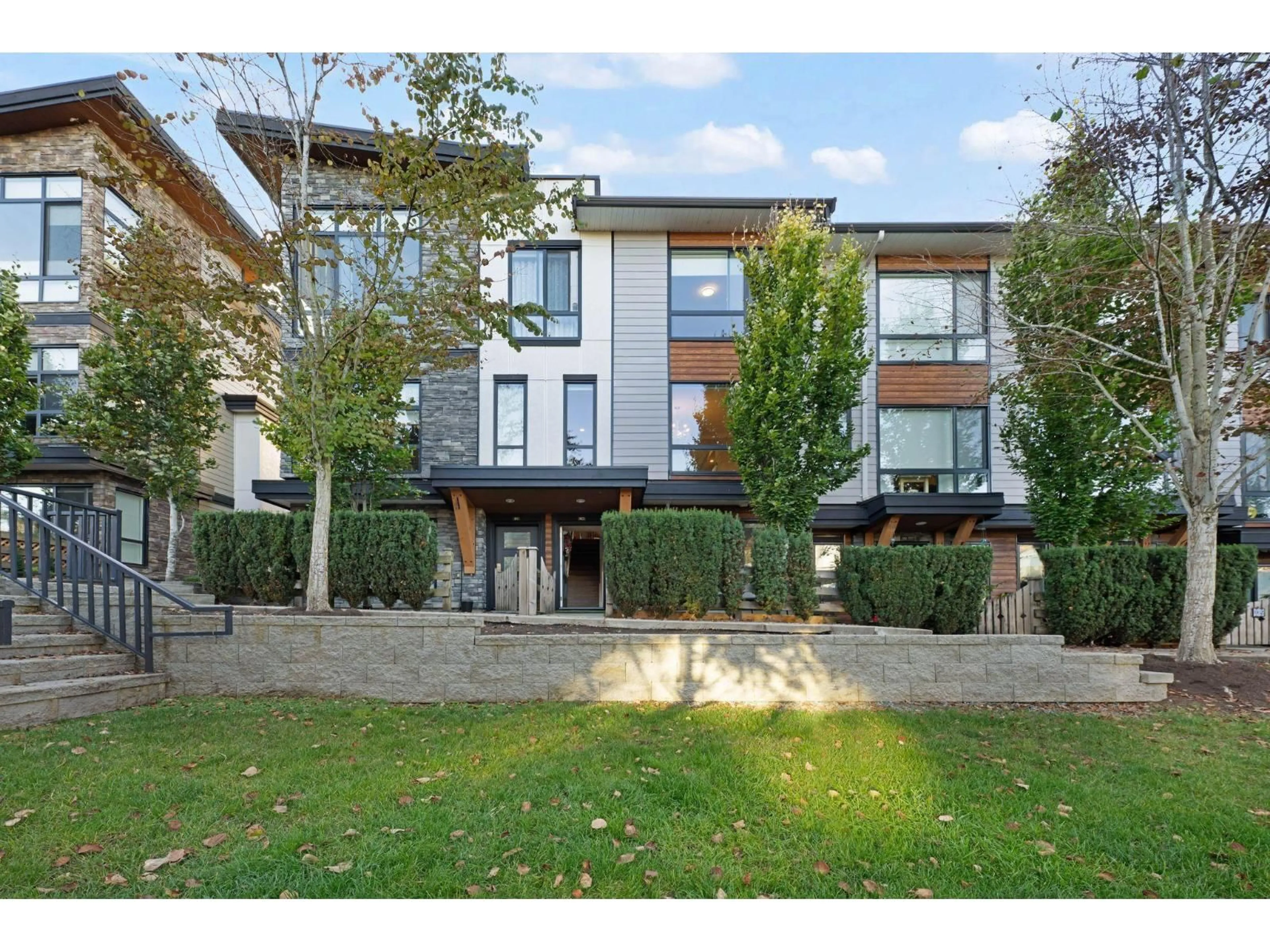 Unknown for 90 - 16488 64 AVENUE, Surrey British Columbia V3S6X6