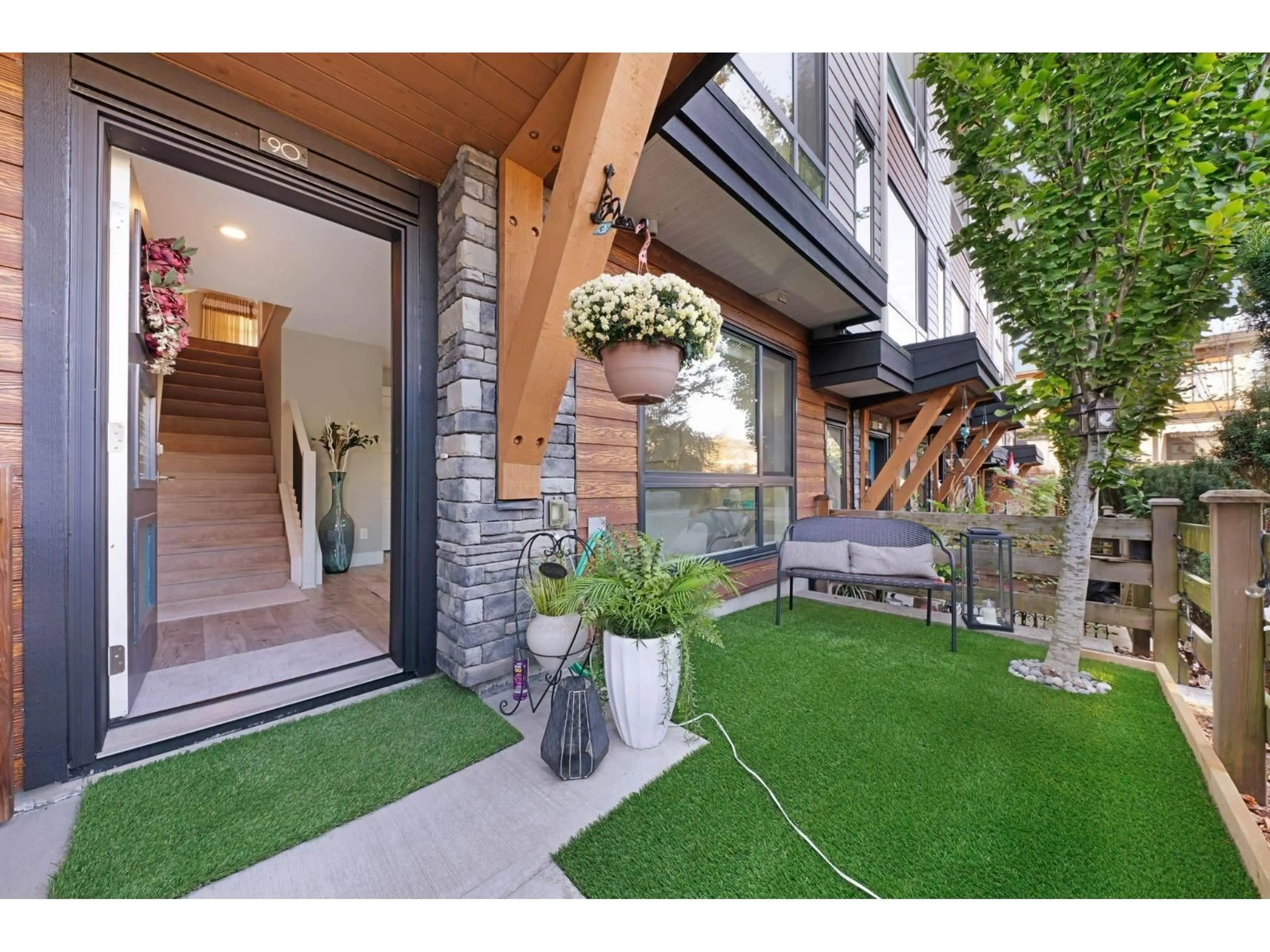 Indoor entryway for 90 - 16488 64 AVENUE, Surrey British Columbia V3S6X6