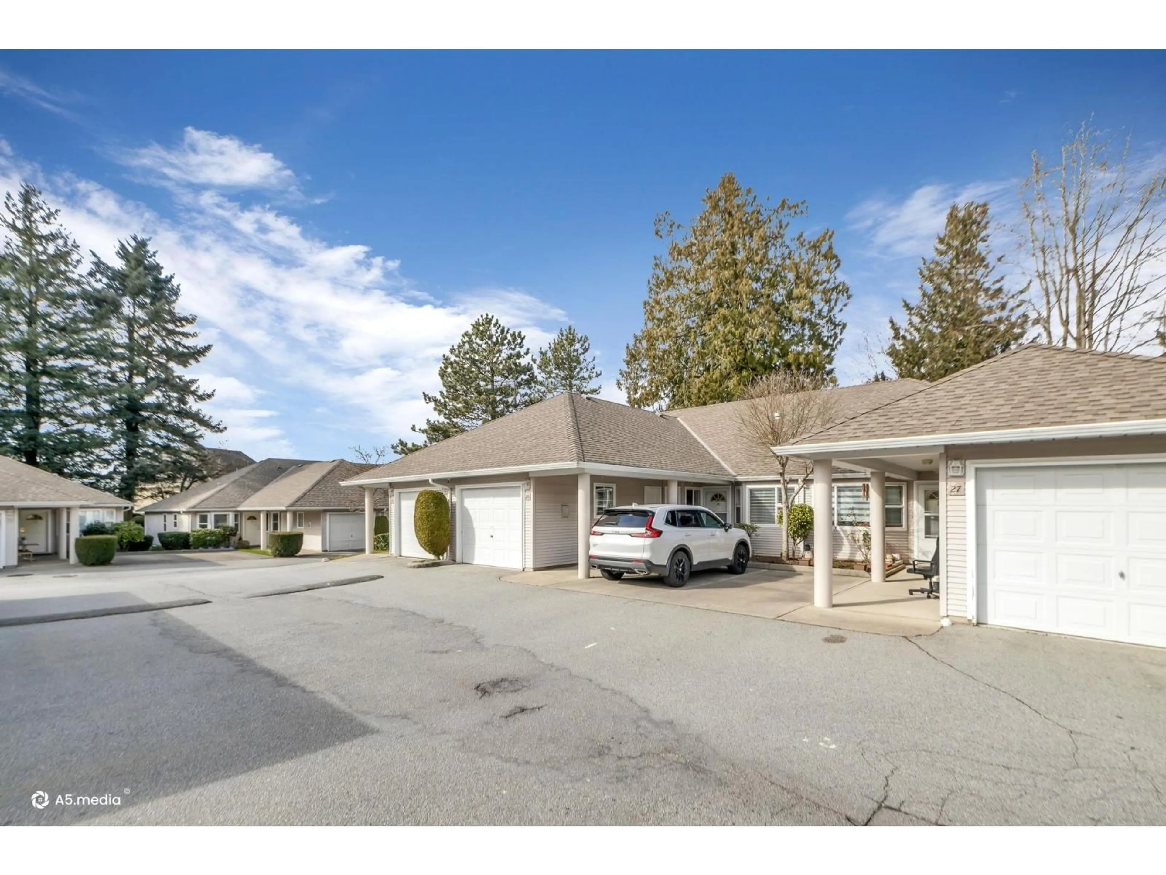 Unknown for 26 - 7127 124 STREET AVENUE, Surrey British Columbia V3W0T9