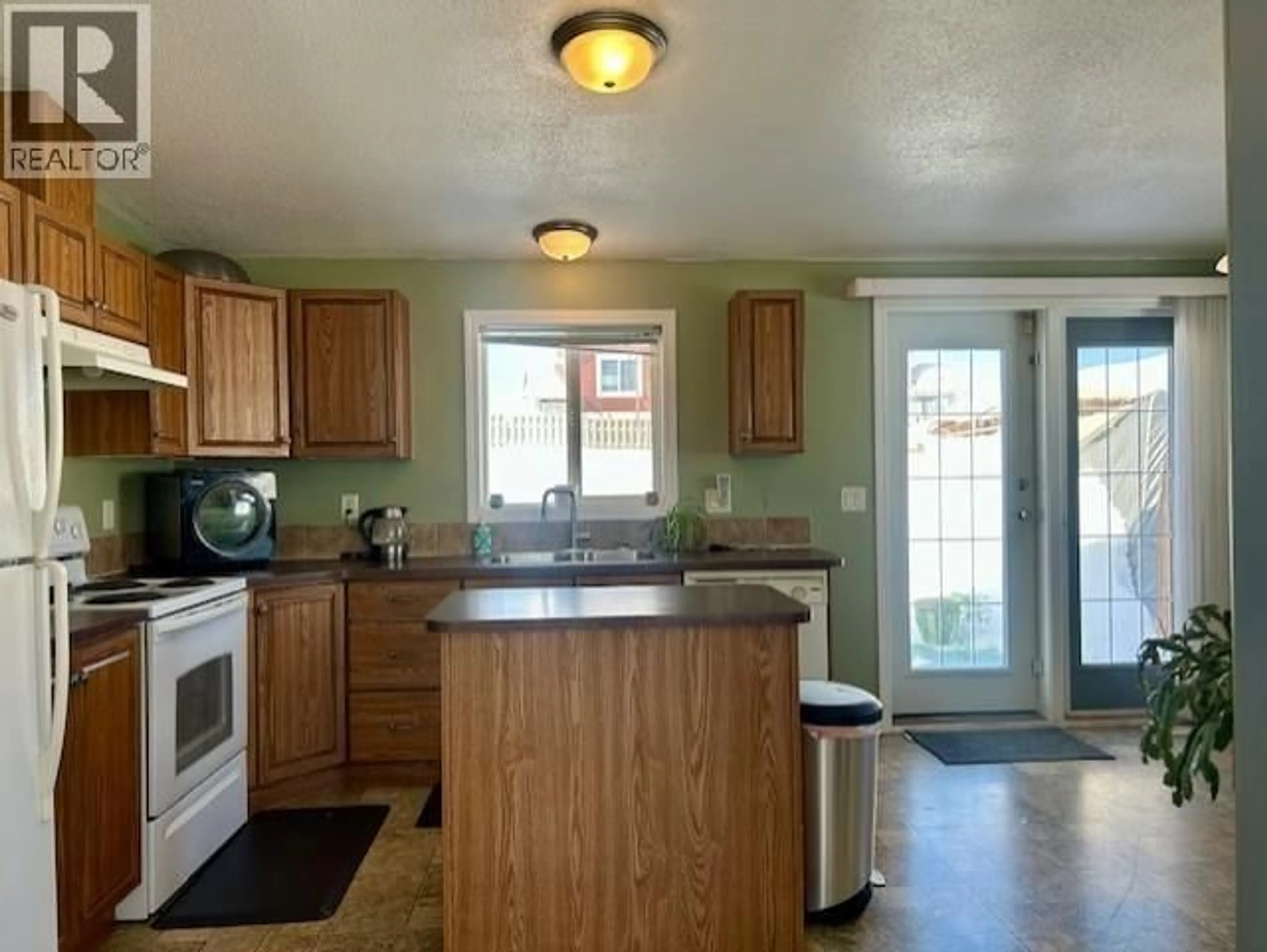 Unknown for 5017 46 STREET, Fort Nelson British Columbia V0C1R0