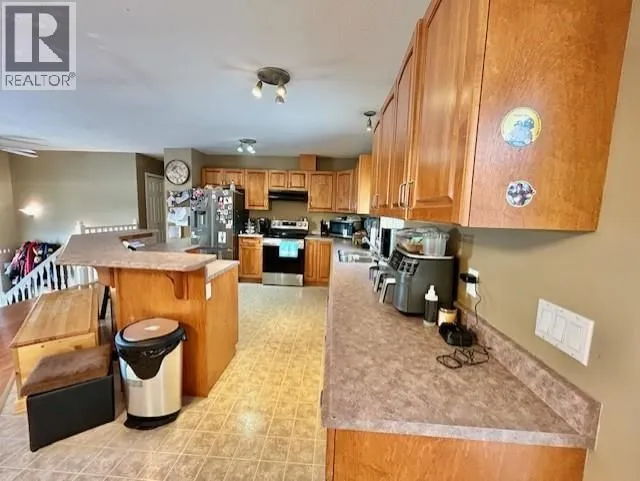 5227 HALLMARK CRESCENT, Fort Nelson 5