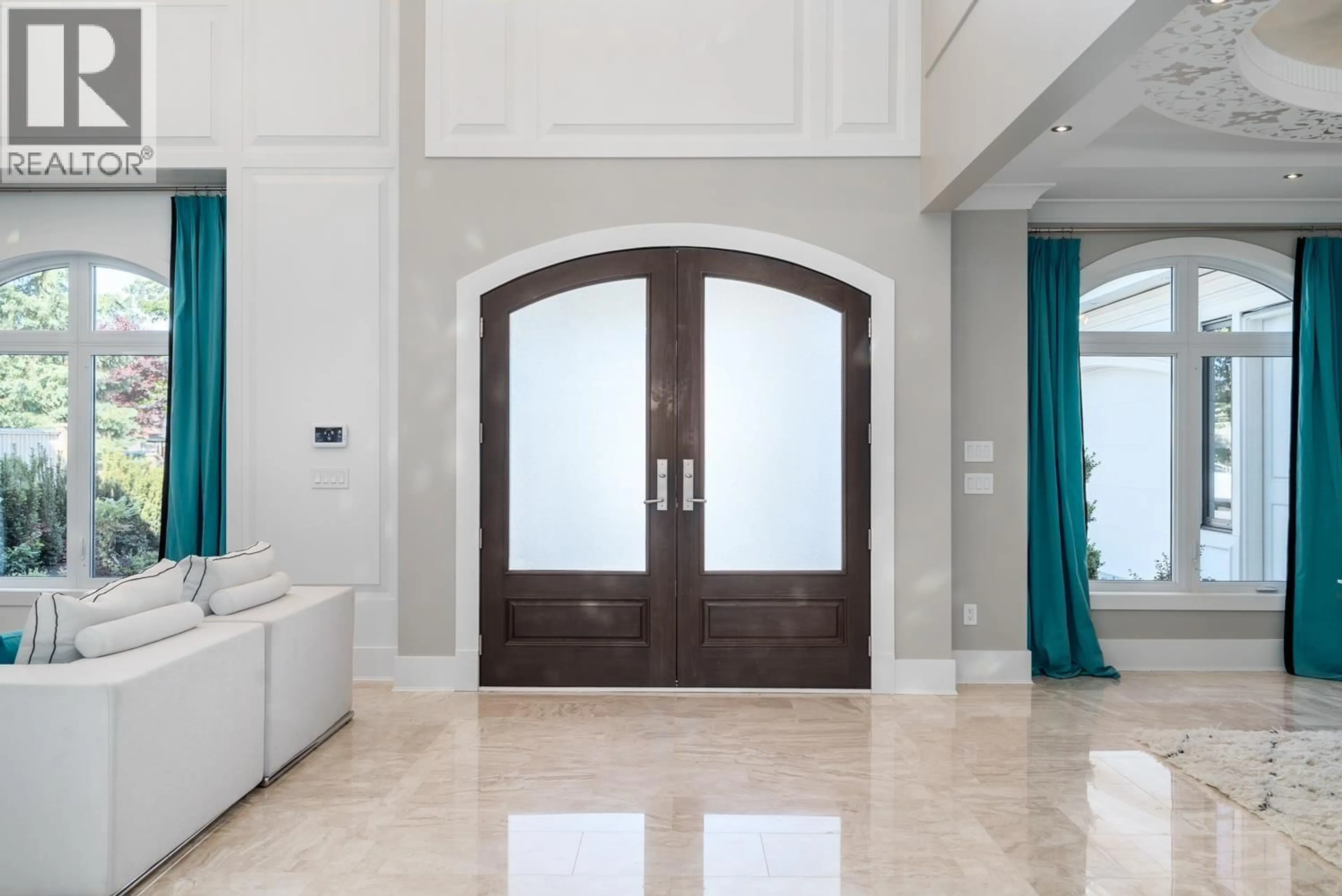 Indoor entryway for 8171 ALANMORE PLACE, Richmond British Columbia V7C2B6