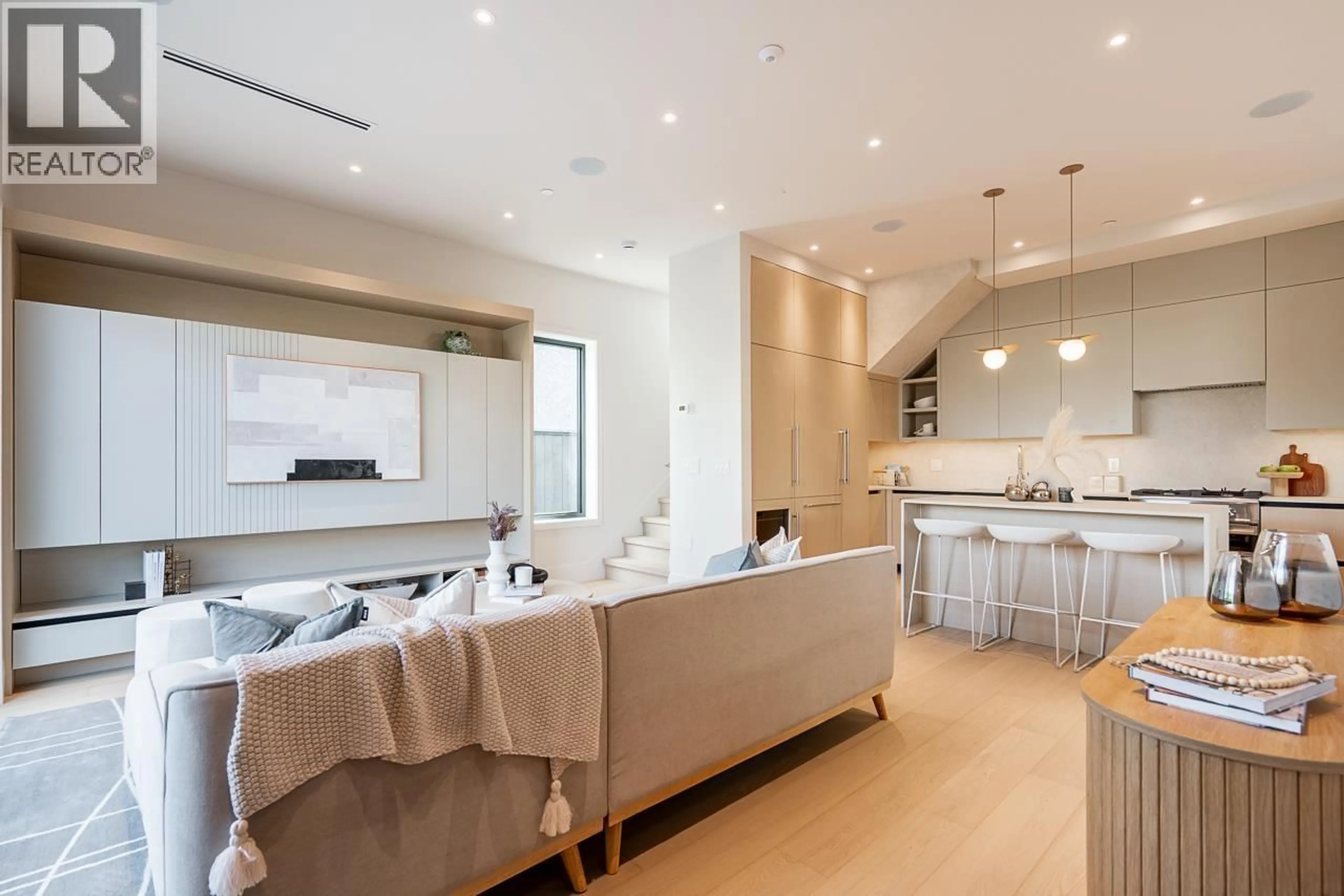 Open concept kitchen, unknown for 1 - 372 37 AVENUE, Vancouver British Columbia V5W1E7