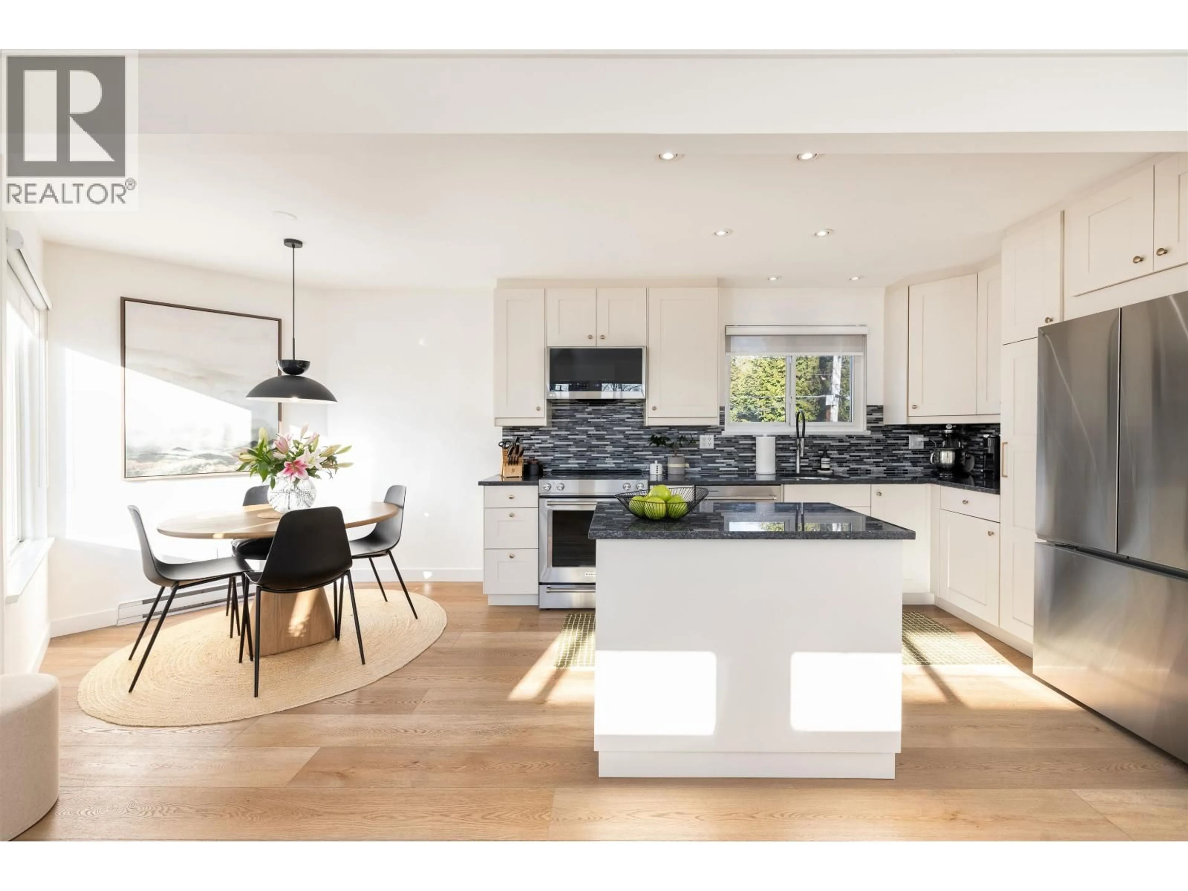 Open concept kitchen, unknown for 416 ST. GEORGES AVENUE, North Vancouver British Columbia V7L3H1