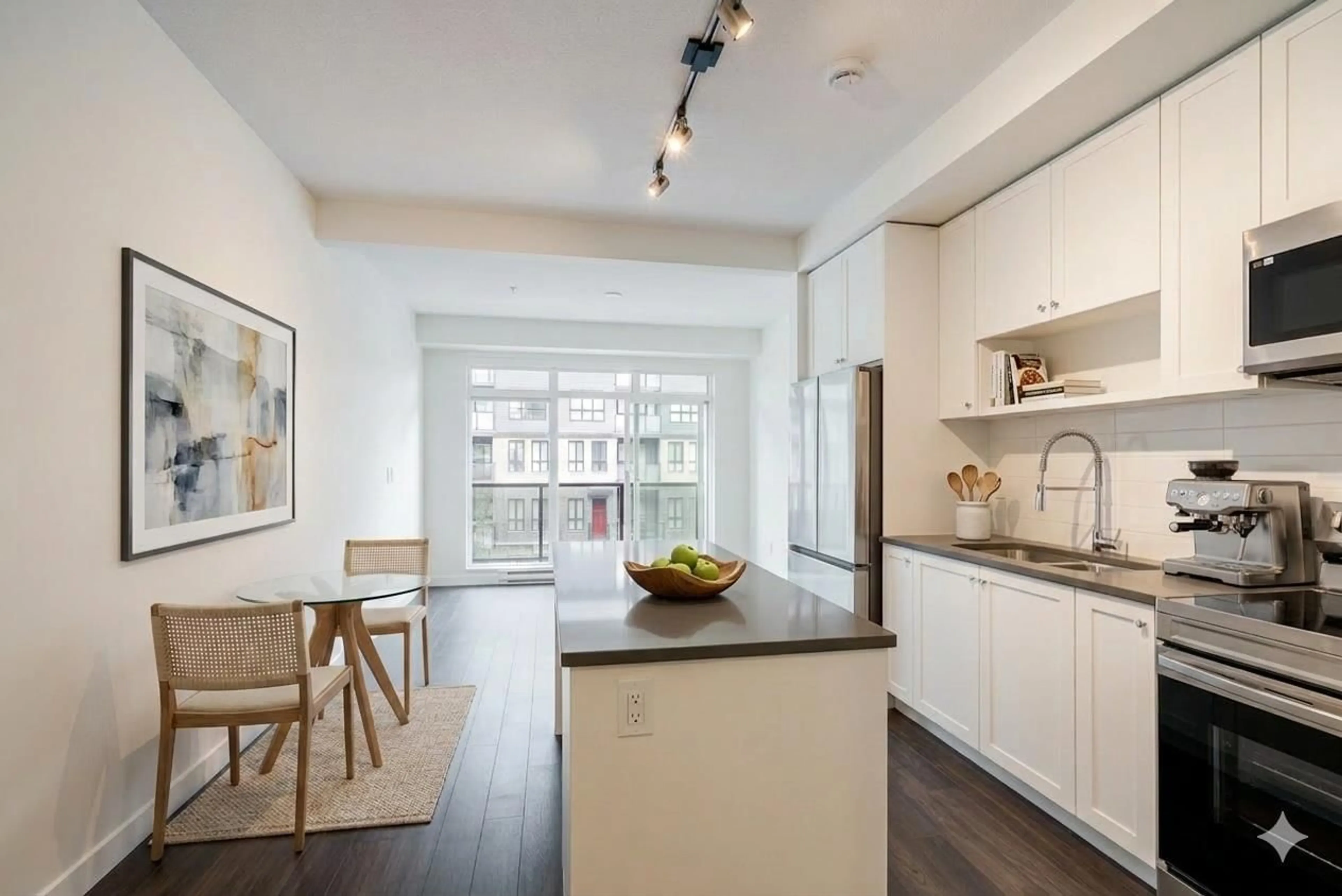 Open concept kitchen, unknown for 225 - 15733 85 AVENUE, Surrey British Columbia V4N6Z1