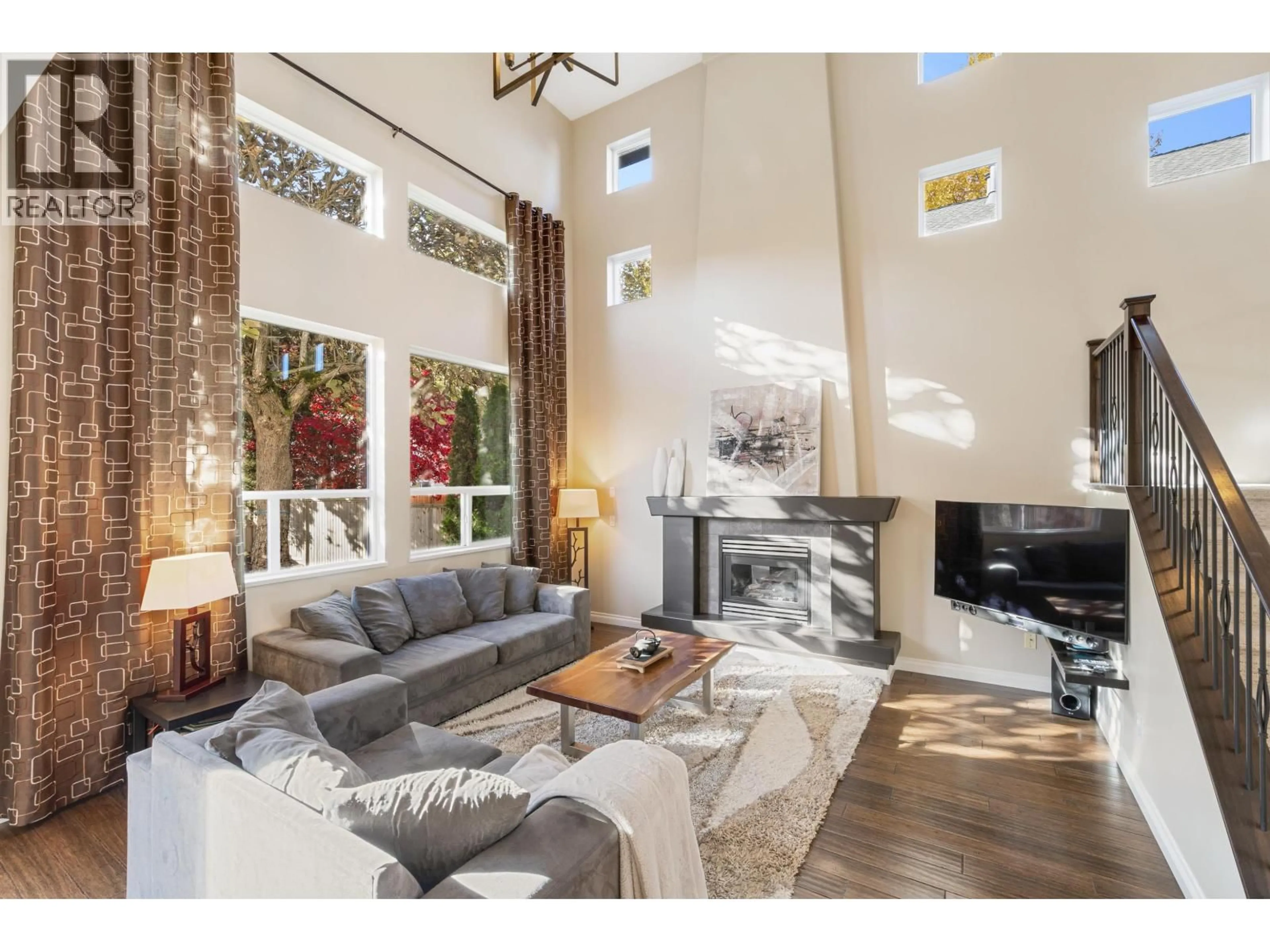 Unknown for 1078 EUPHRATES CRESCENT, Port Coquitlam British Columbia V3B8B8