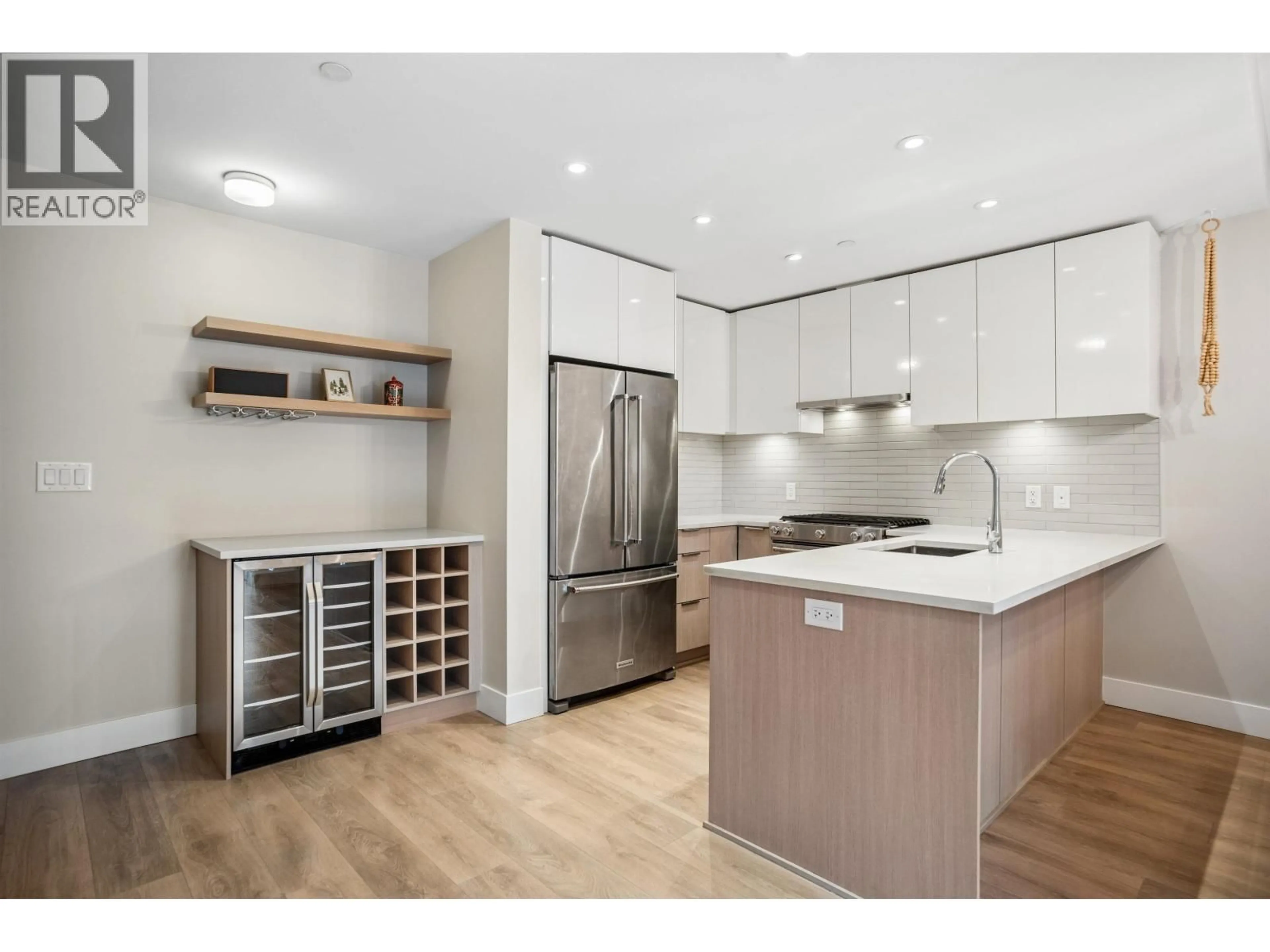 Unknown for 3564 SAWMILL CRESCENT, Vancouver British Columbia V5S0H5