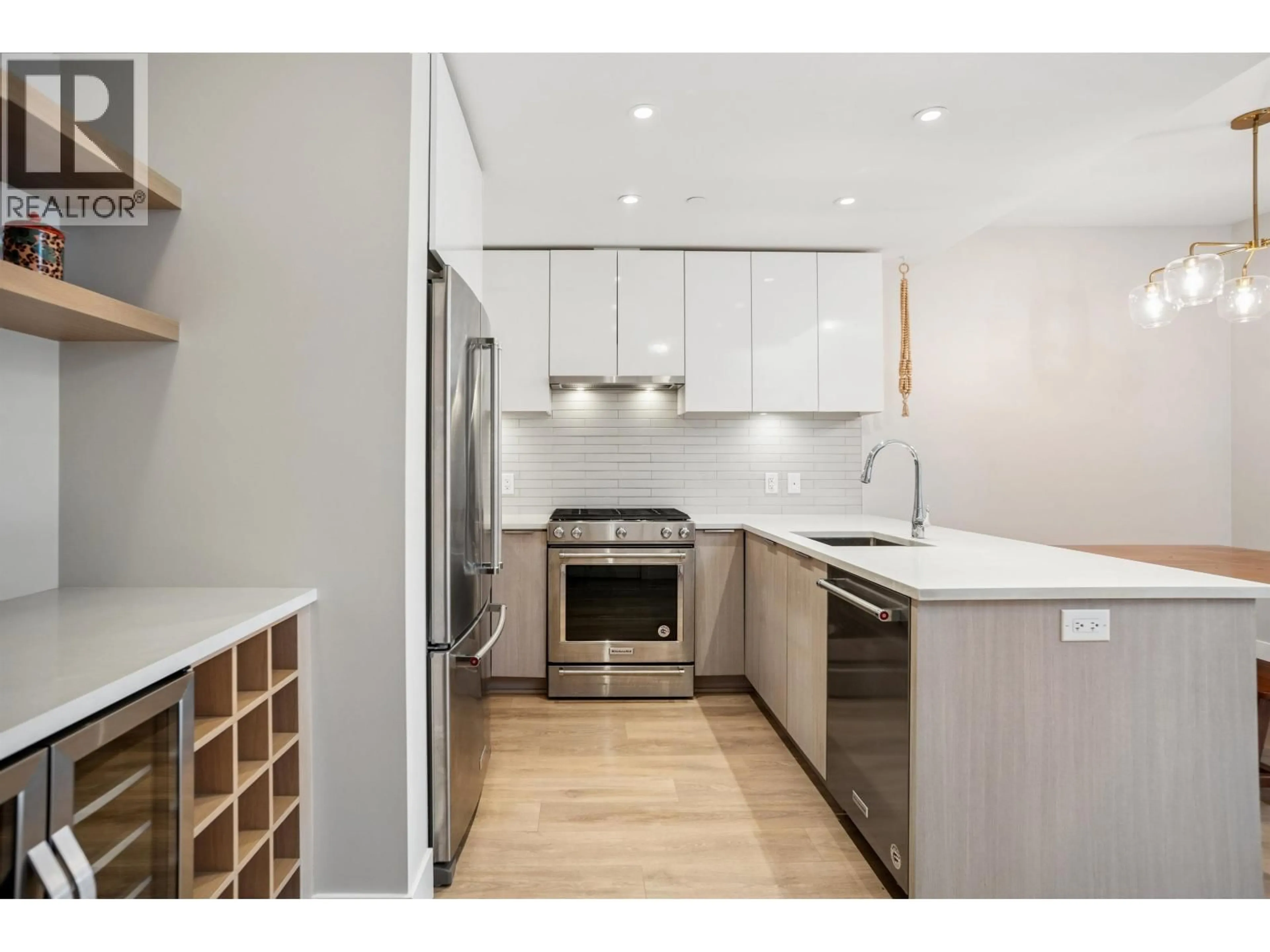 Unknown for 3564 SAWMILL CRESCENT, Vancouver British Columbia V5S0H5