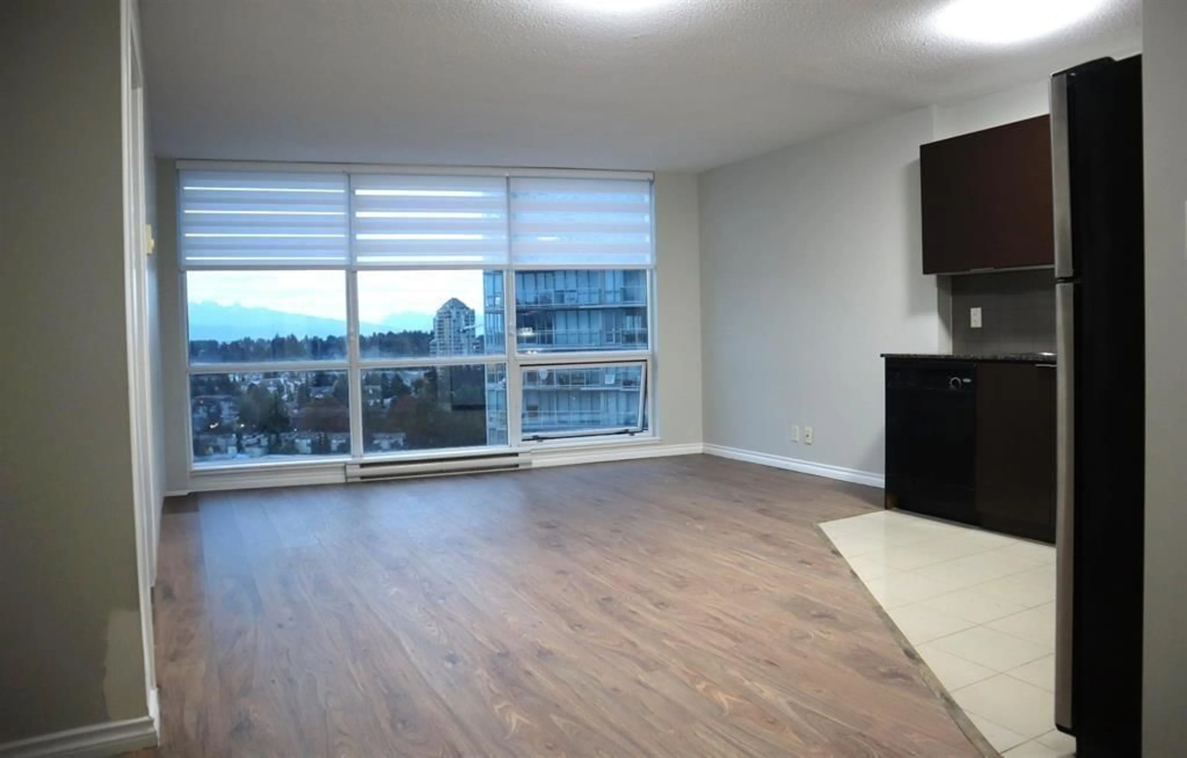 A pic of a room for 2206 - 13618 100 AVENUE, Surrey British Columbia V3T0A8