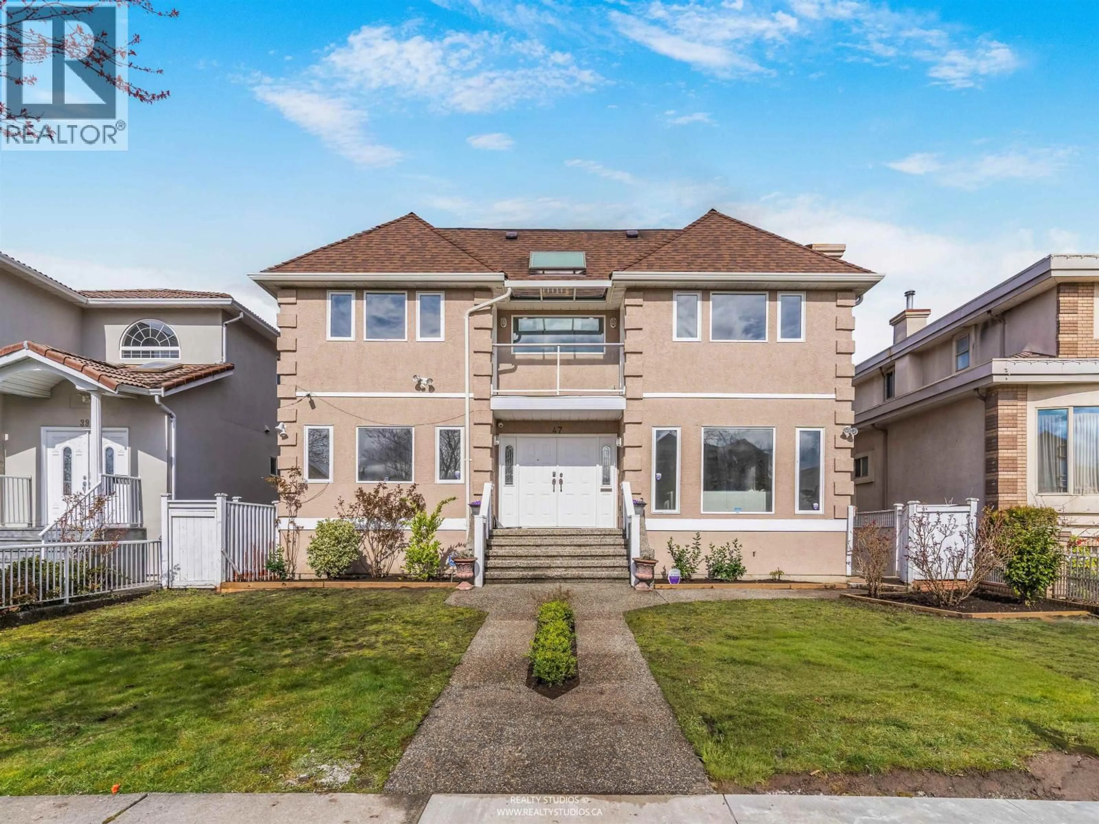 Unknown for 47 50TH AVENUE, Vancouver British Columbia V5X1A1