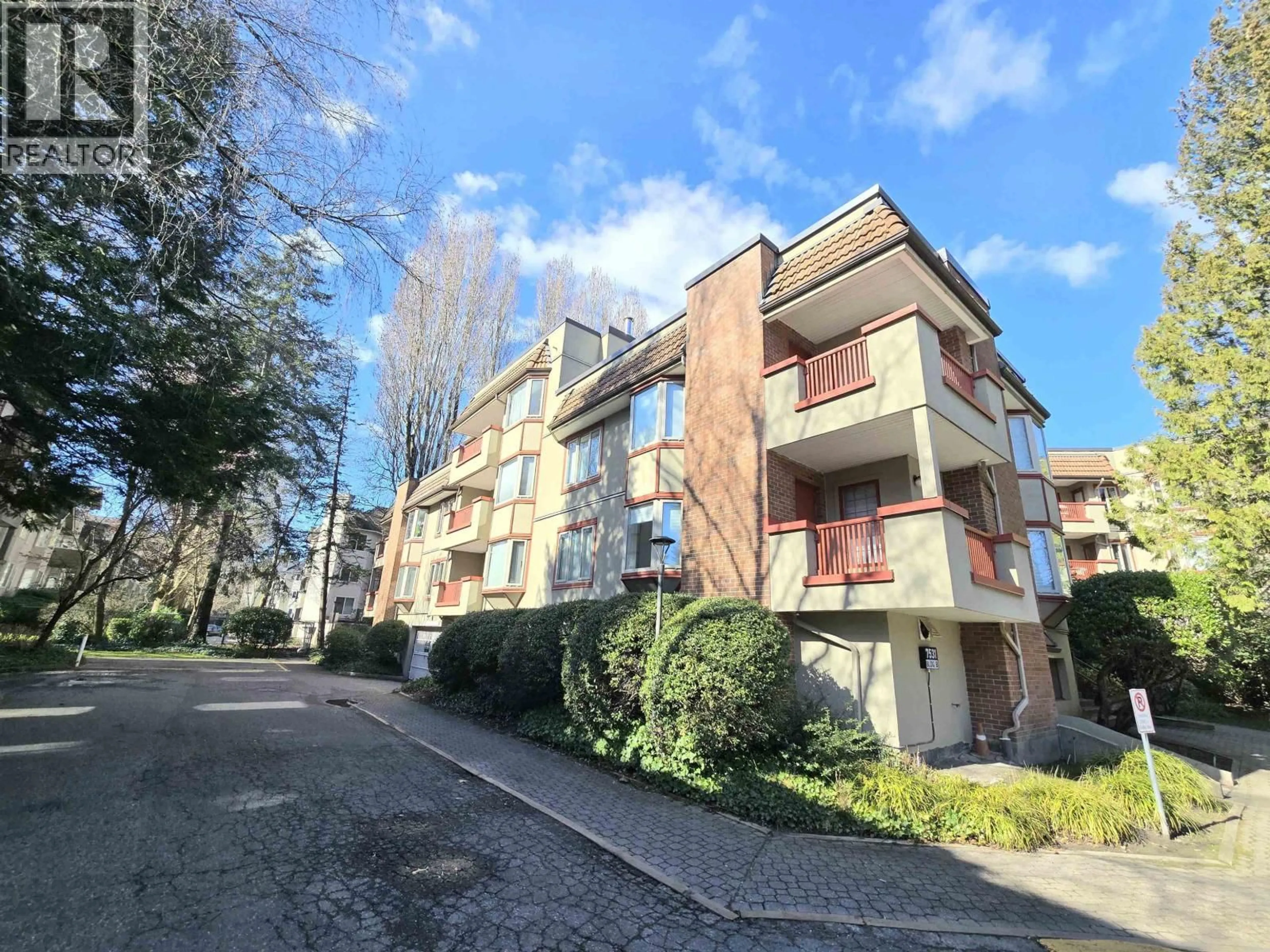 A pic from outside/outdoor area/front of a property/back of a property/a pic from drone, street for 217 - 7531 MINORU BOULEVARD, Richmond British Columbia V6Y1Z3