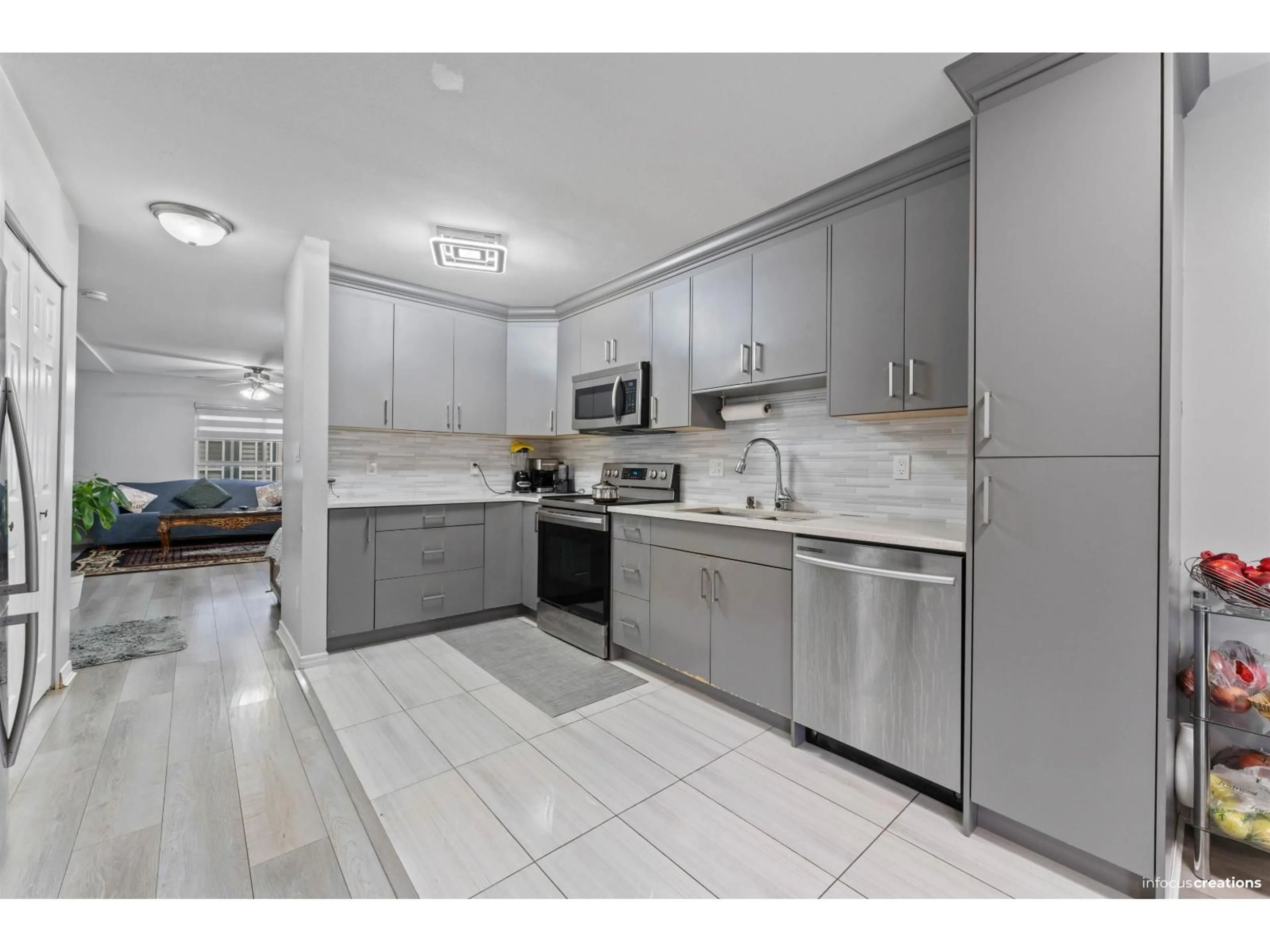 Unknown for 9 - 12730 66 AVENUE, Surrey British Columbia V3W1P3