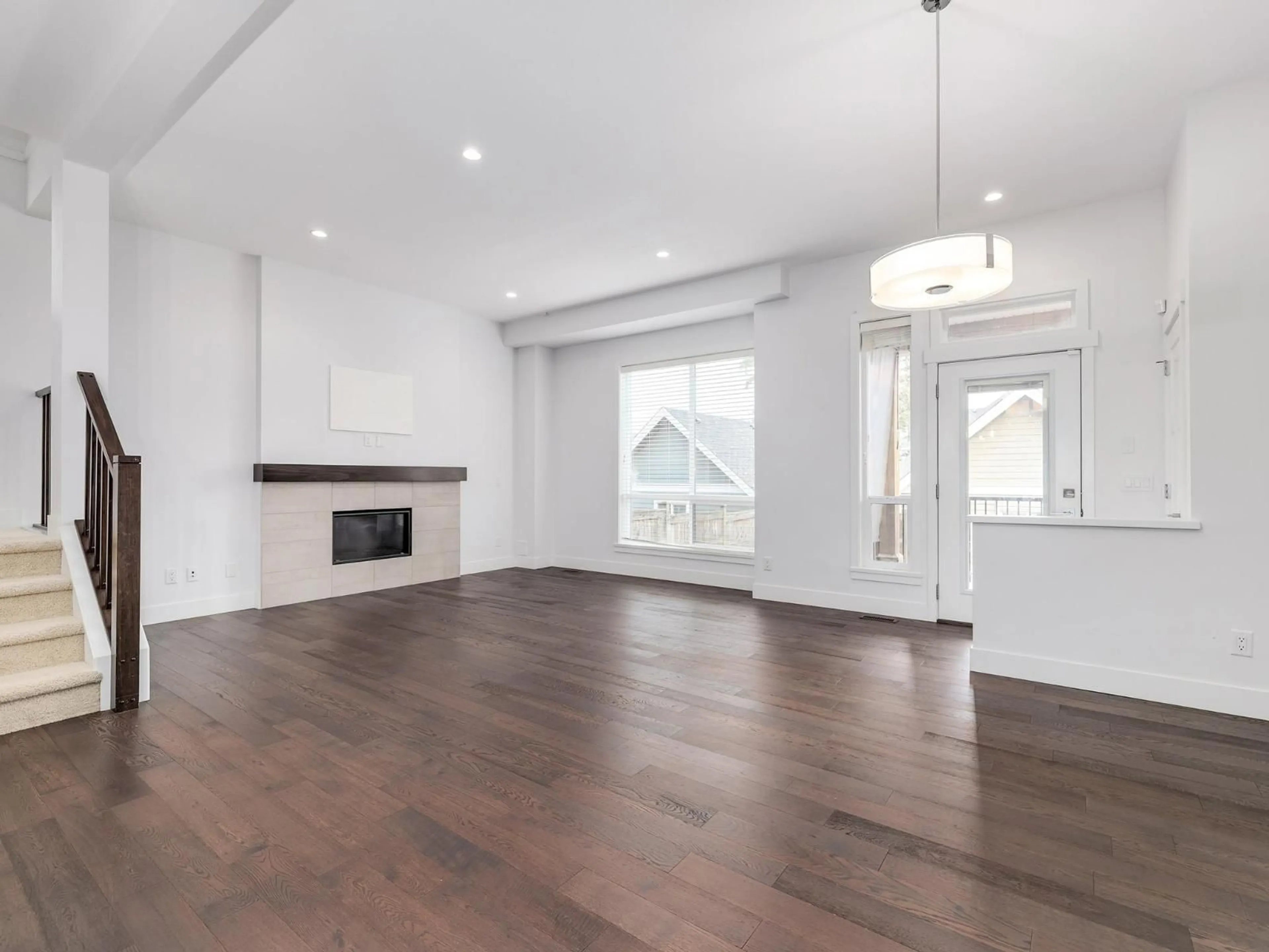 Unknown for 16527 25A AVENUE, Surrey British Columbia V3Z0S2