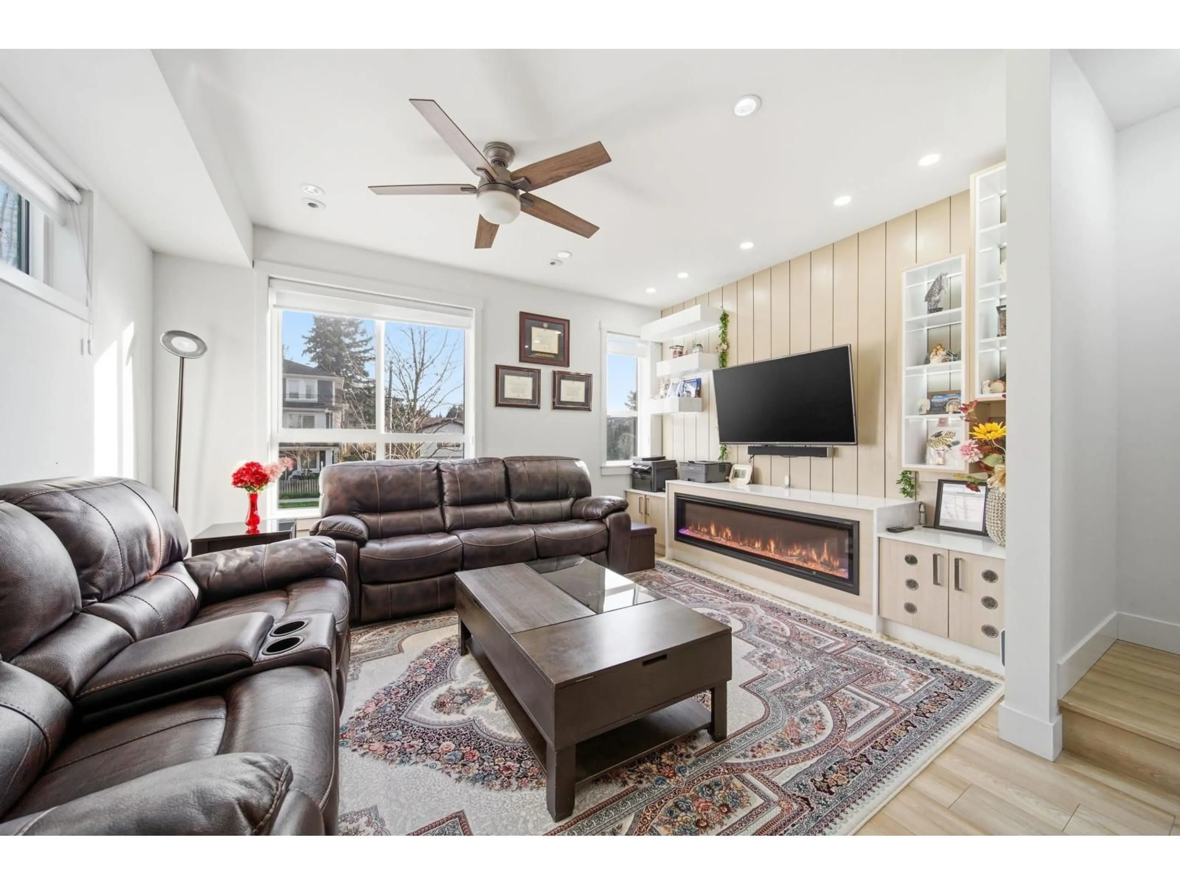 Living room with furniture, unknown for 25 - 11556 72A AVENUE, Delta British Columbia V4C1A9