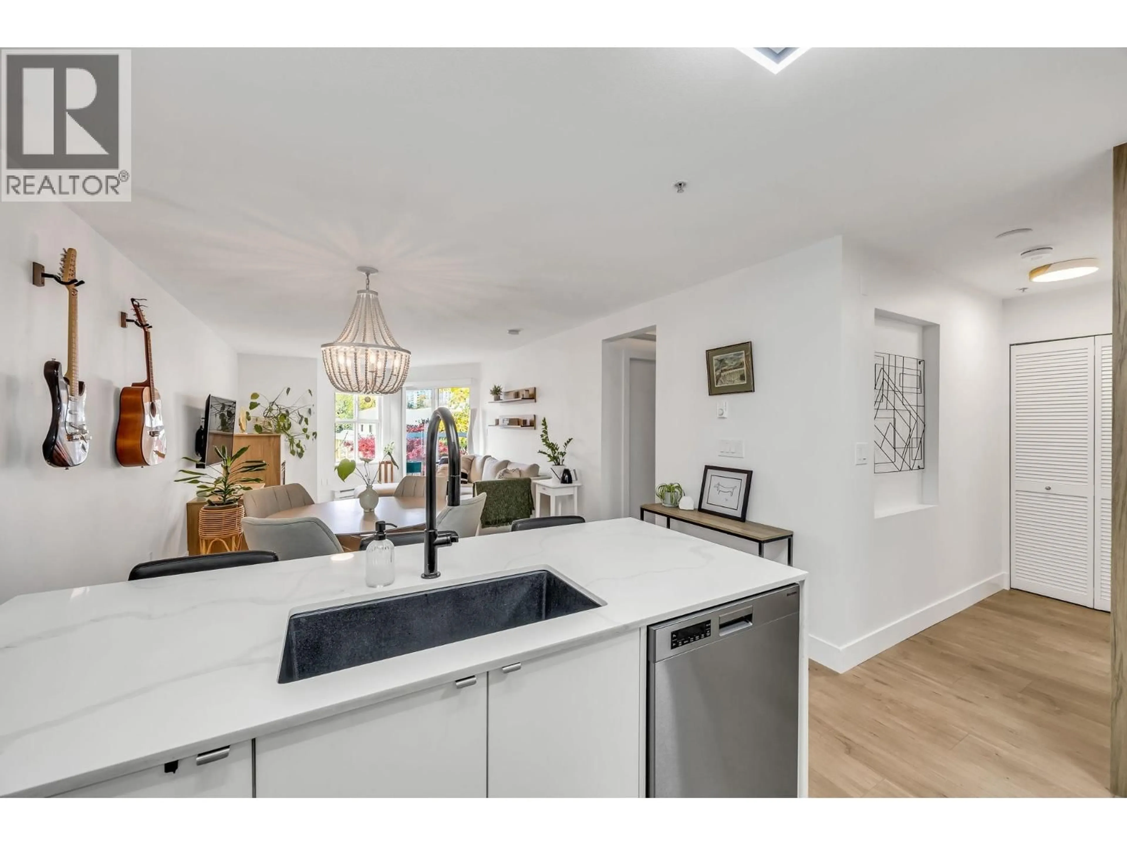 Unknown for 213 - 3038 KENT AVENUE SOUTH, Vancouver British Columbia V5S4V8