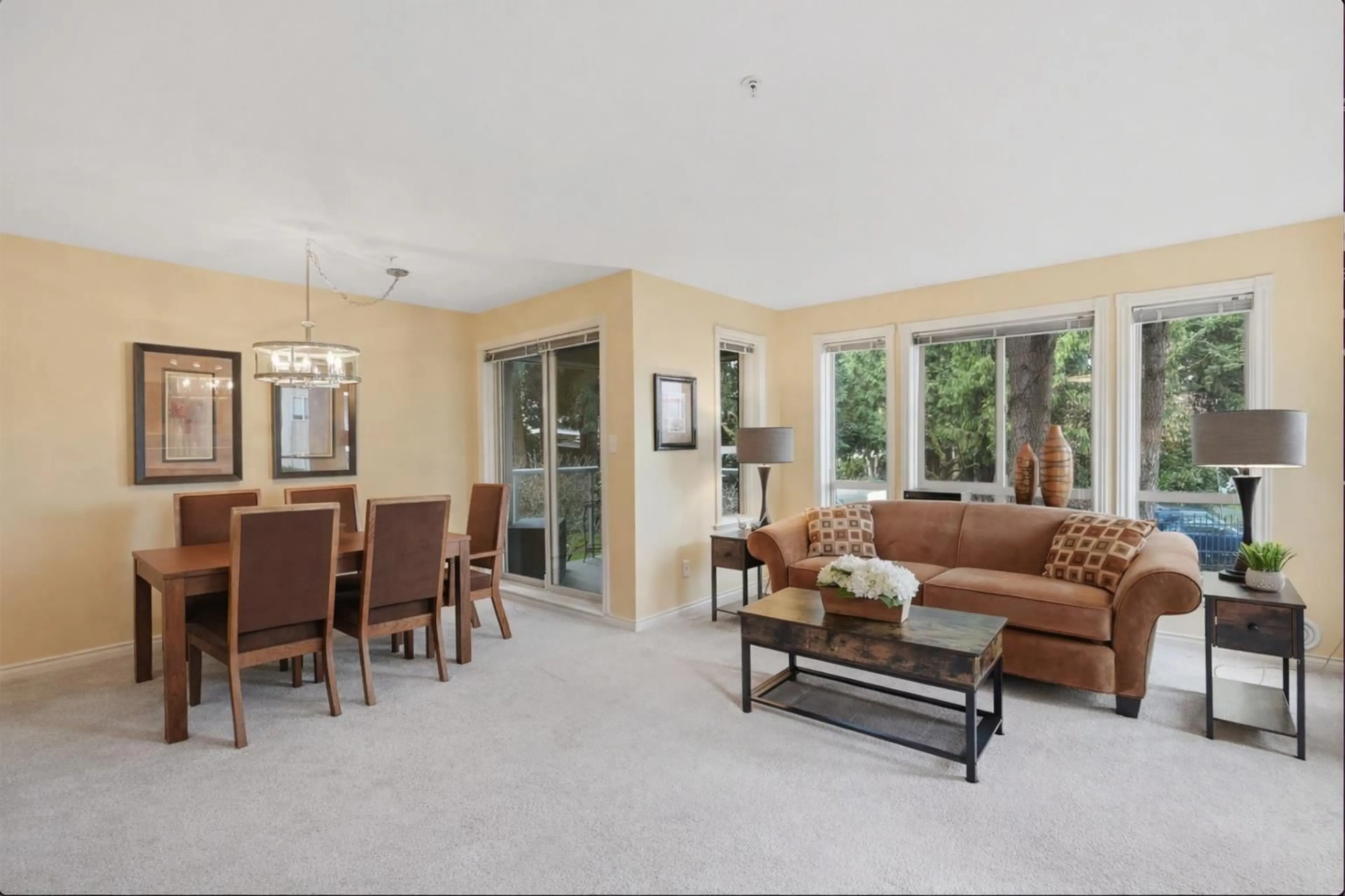 Living room with furniture, ceramic/tile floor for 211 - 2575 WARE STREET, Abbotsford British Columbia V2S3E2