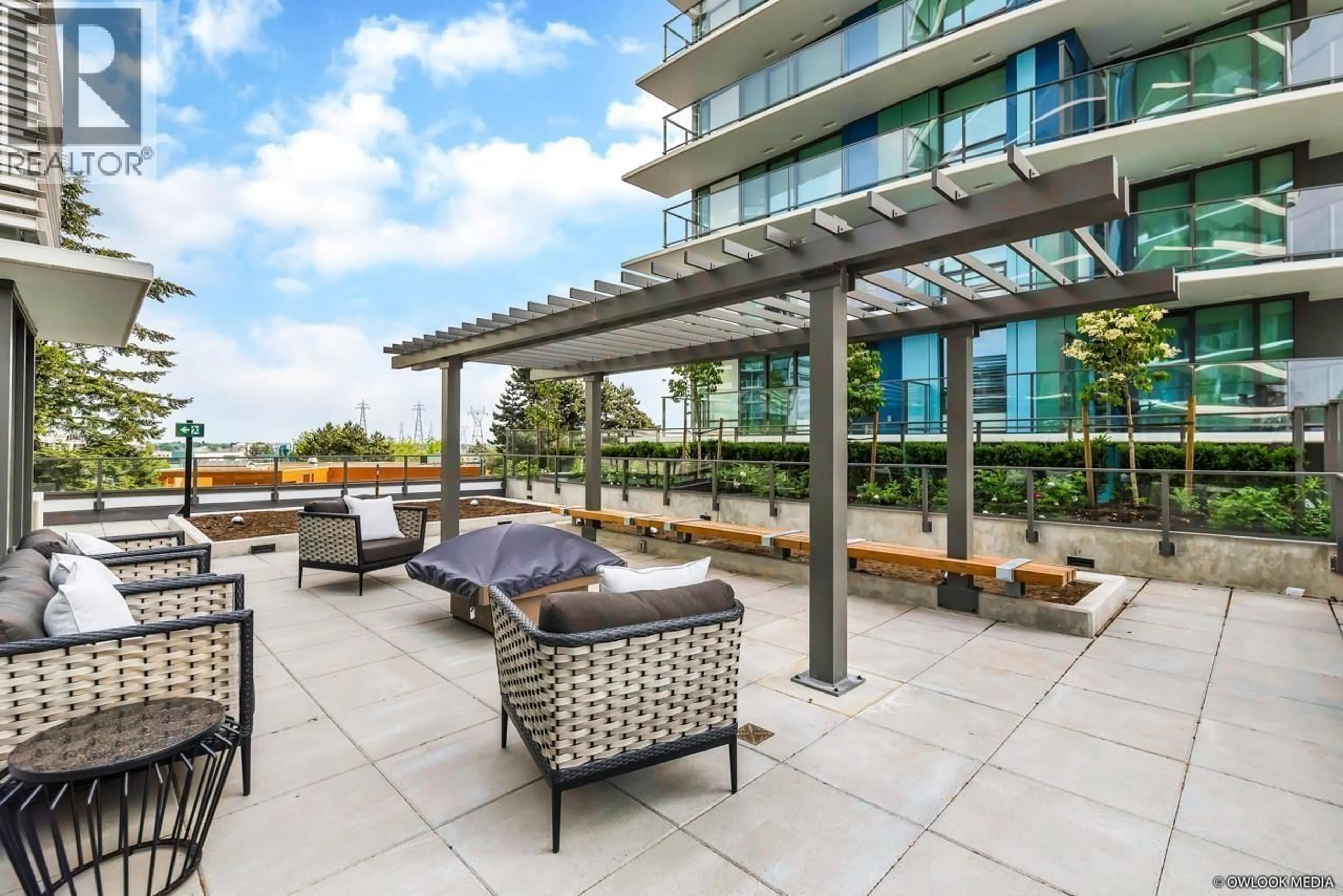 Patio, water/lake/river/ocean view for 408 - 8238 LORD STREET, Vancouver British Columbia V6P0G7