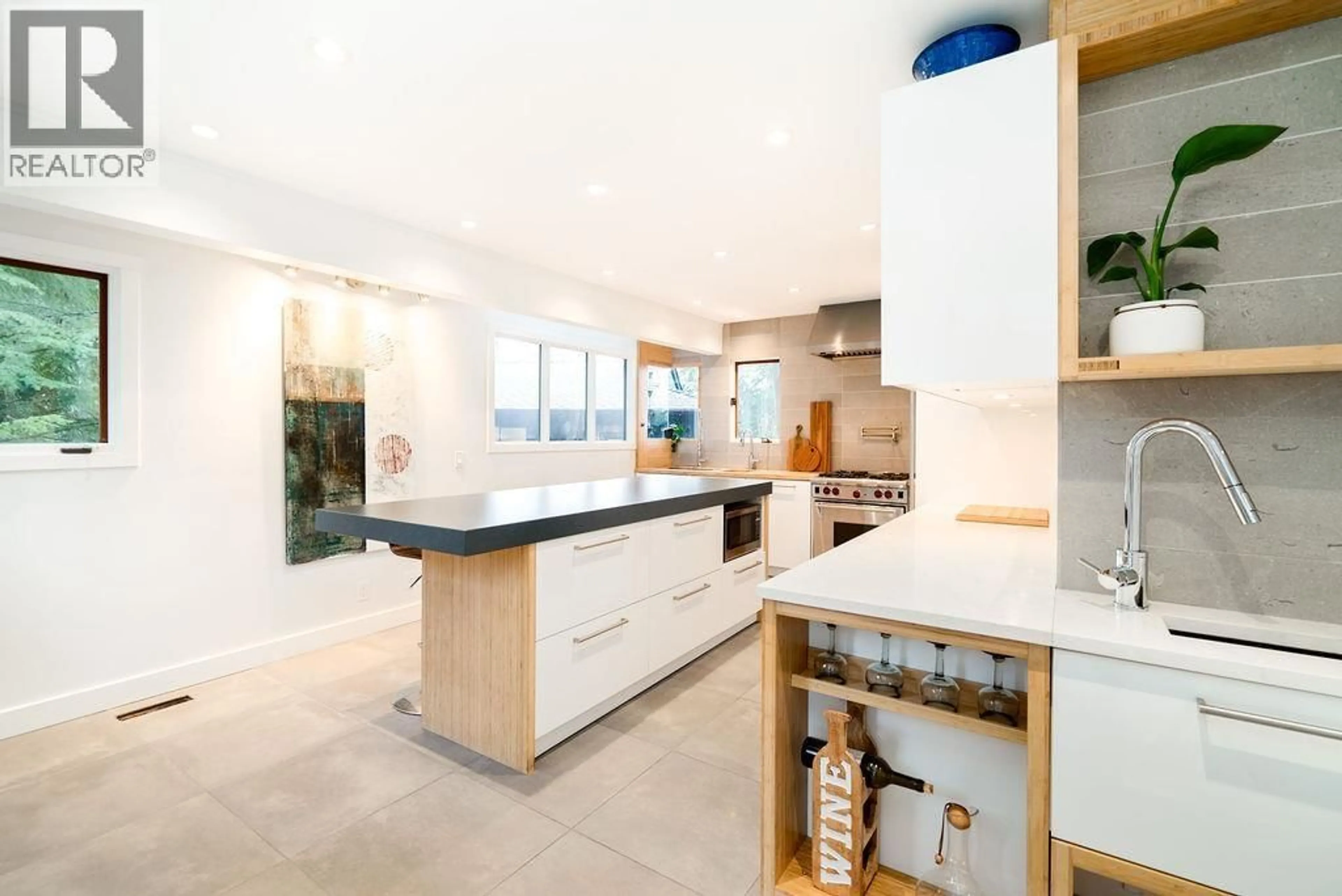 Contemporary kitchen, ceramic/tile floor for 12680 ANSELL STREET, Maple Ridge British Columbia V4R1L4