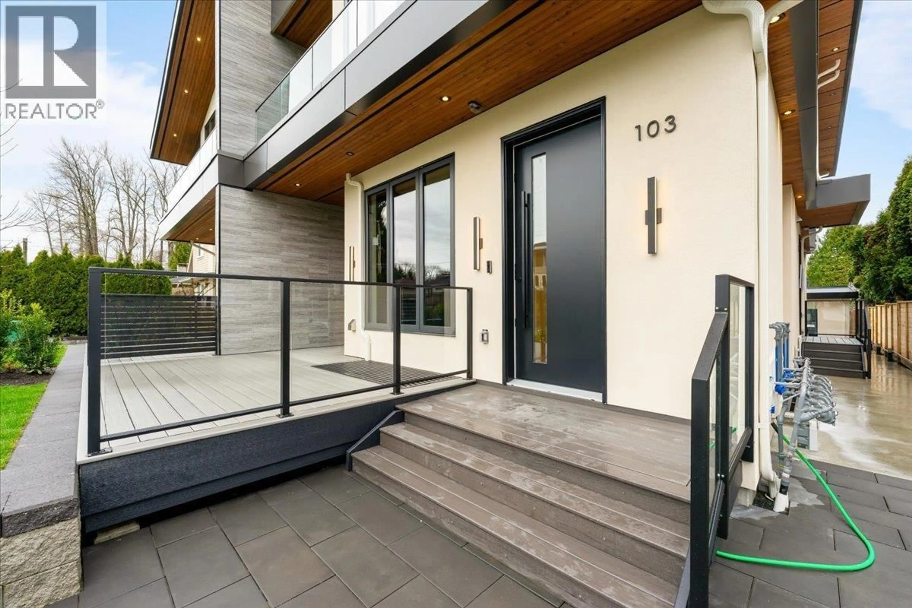 Unknown for 103 - 1518 HATTON AVENUE, Burnaby British Columbia V5A2V1