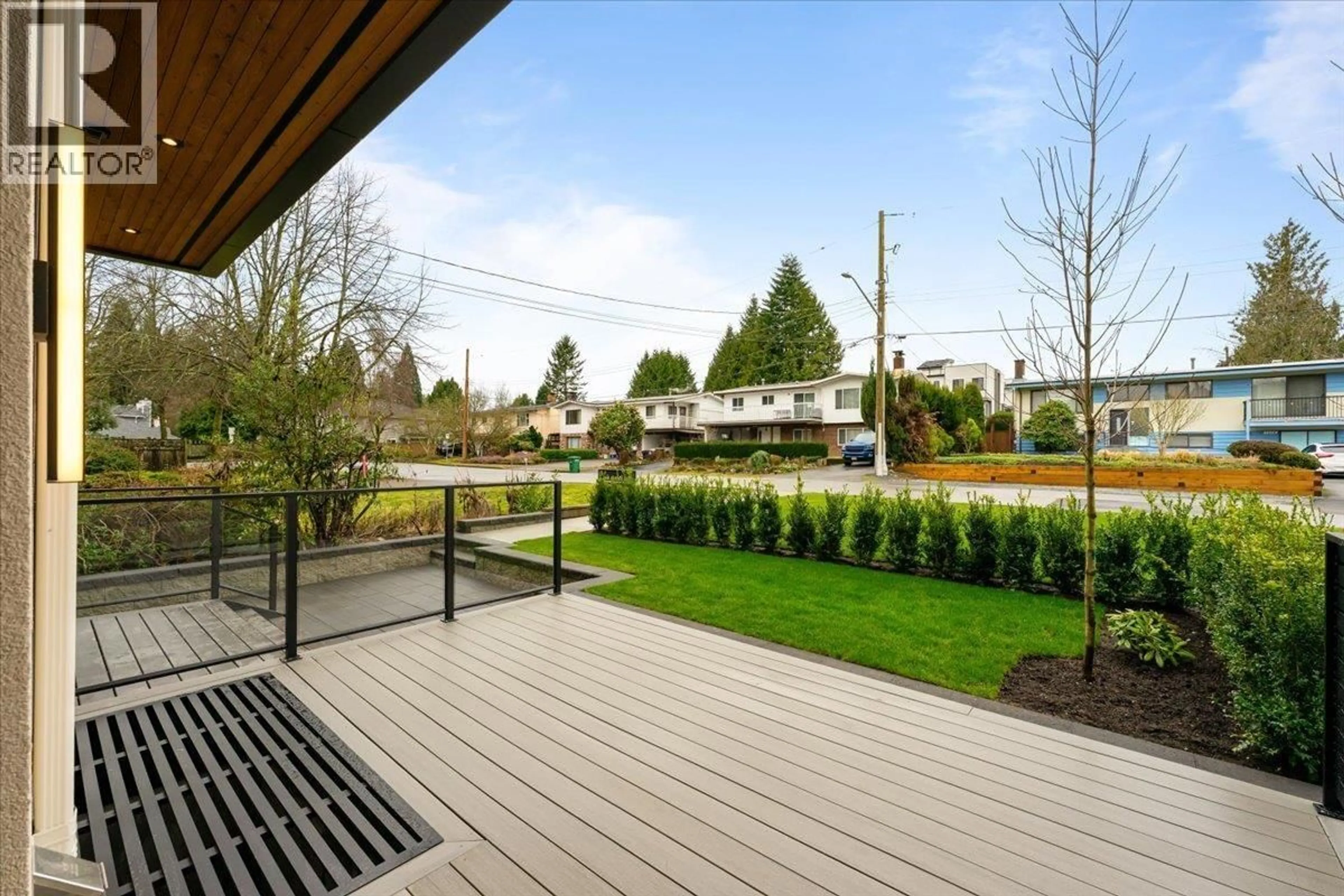 Patio, unknown for 103 - 1518 HATTON AVENUE, Burnaby British Columbia V5A2V1
