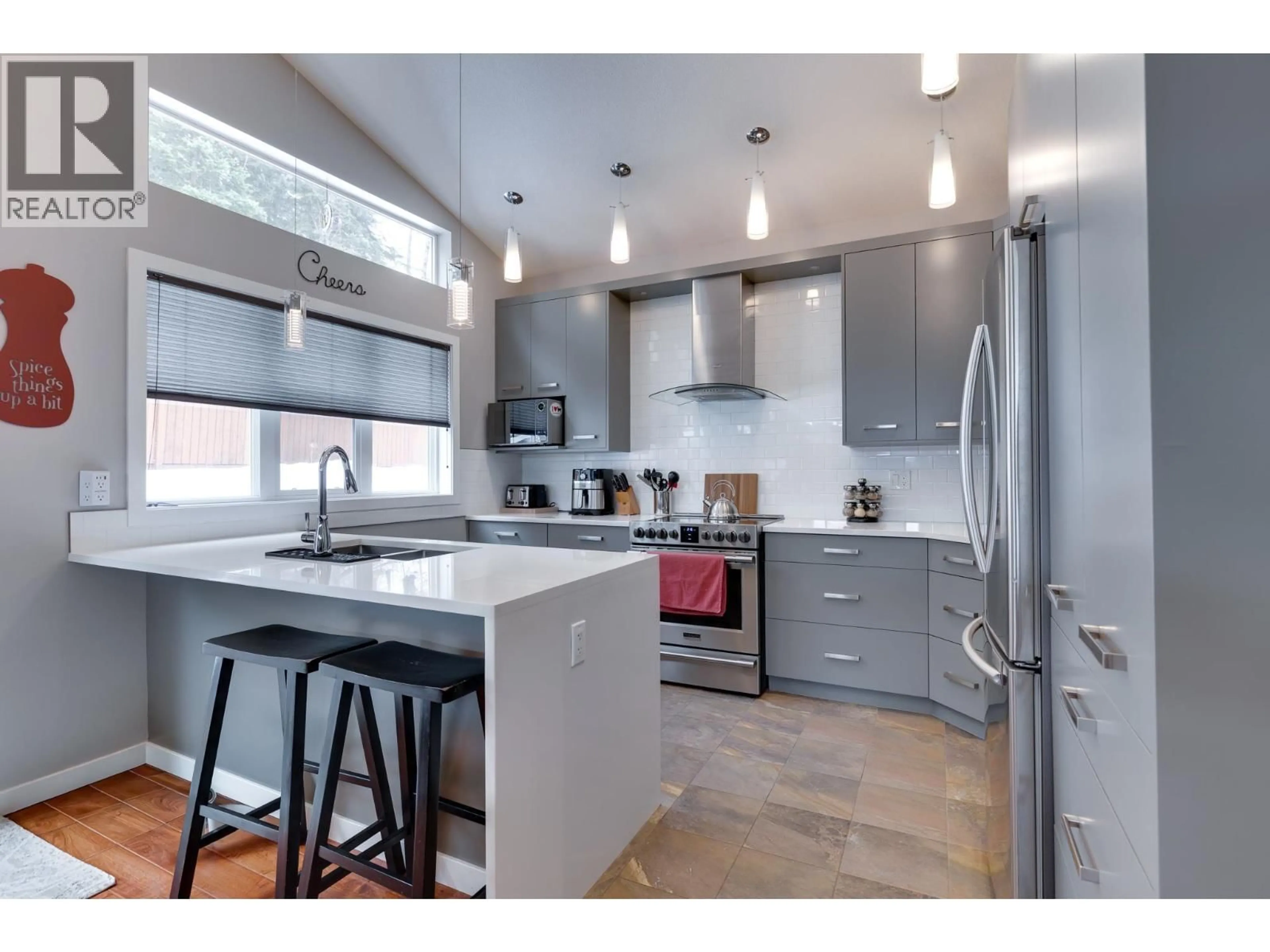 Contemporary kitchen, unknown for 104 - 6525 DOMANO BOULEVARD, Prince George British Columbia V2N0C9