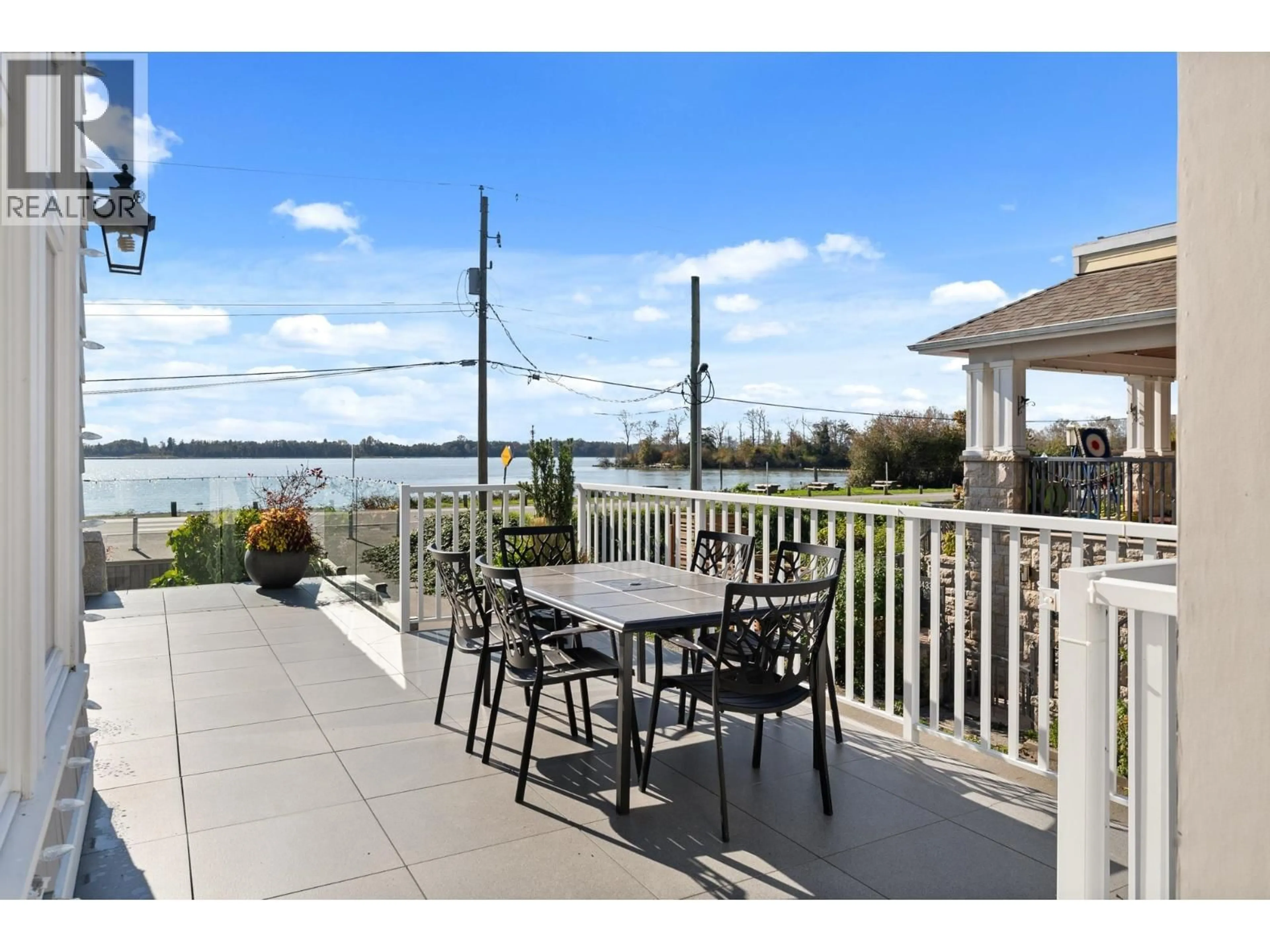 Unknown for 6461 DYKE ROAD, Richmond British Columbia V7E3R3