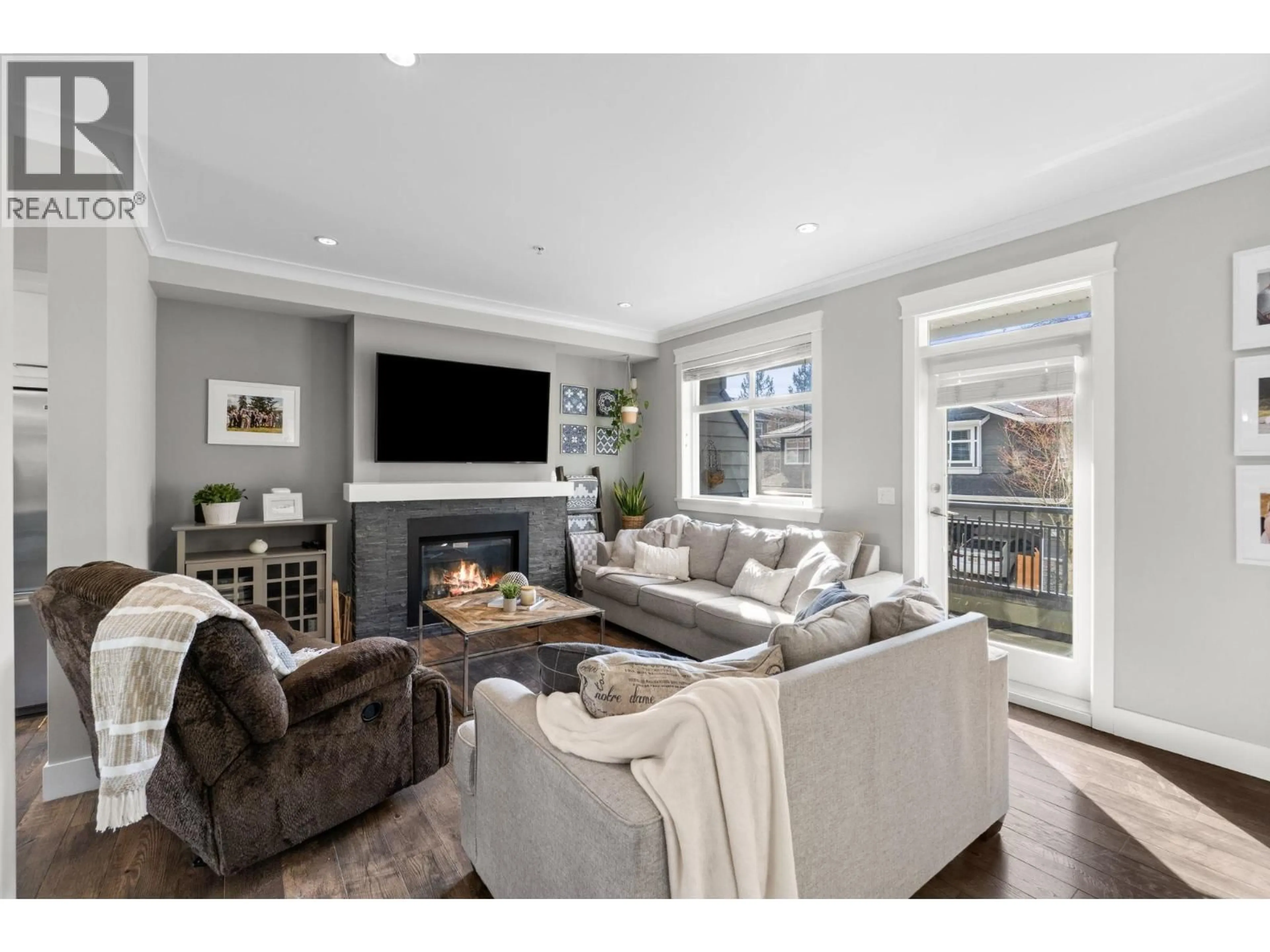 Living room with furniture, unknown for 43 - 11461 236 STREET, Maple Ridge British Columbia V2W0H6