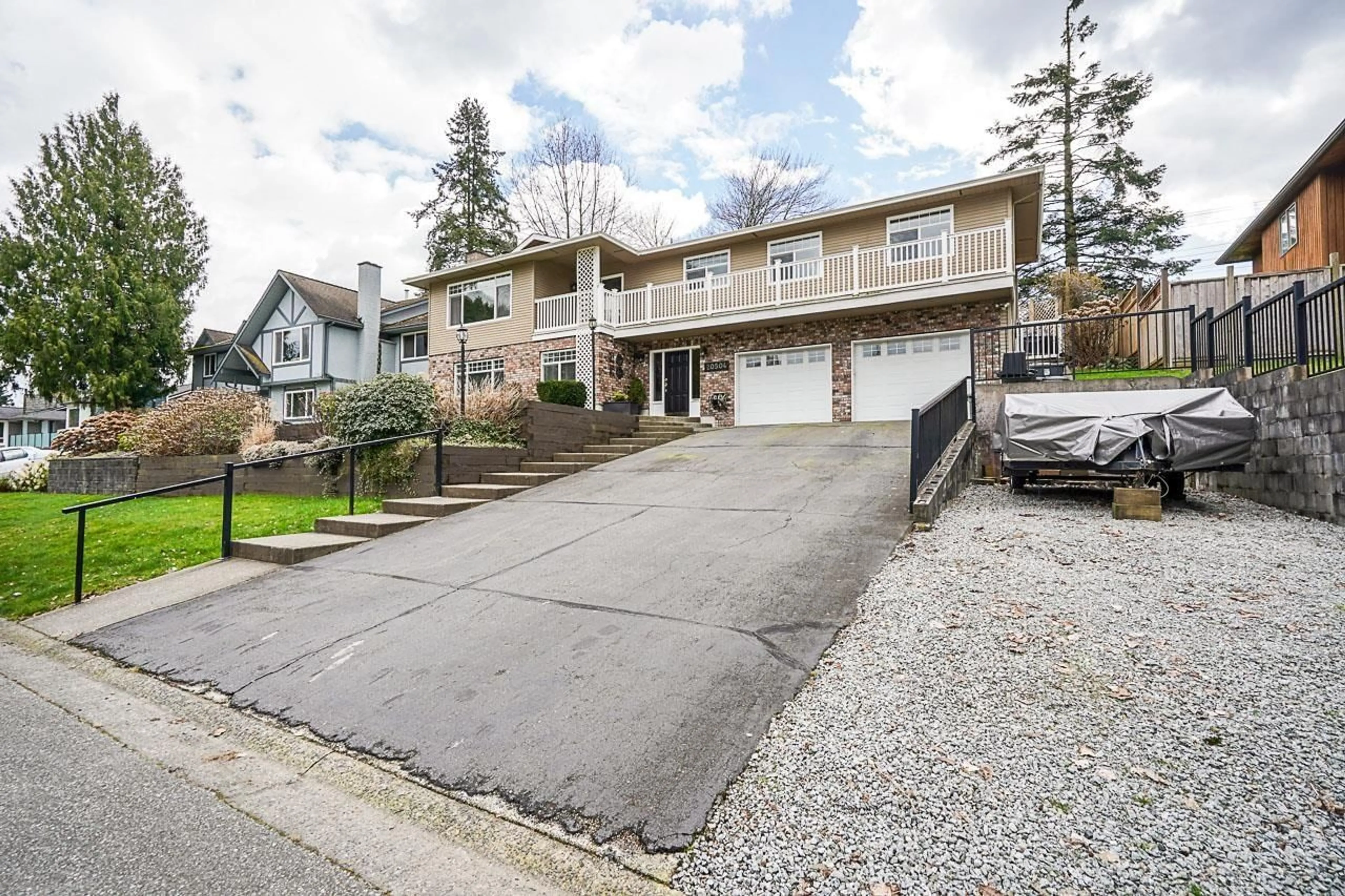 Unknown for 20504 95A AVENUE, Langley British Columbia V1M1H5