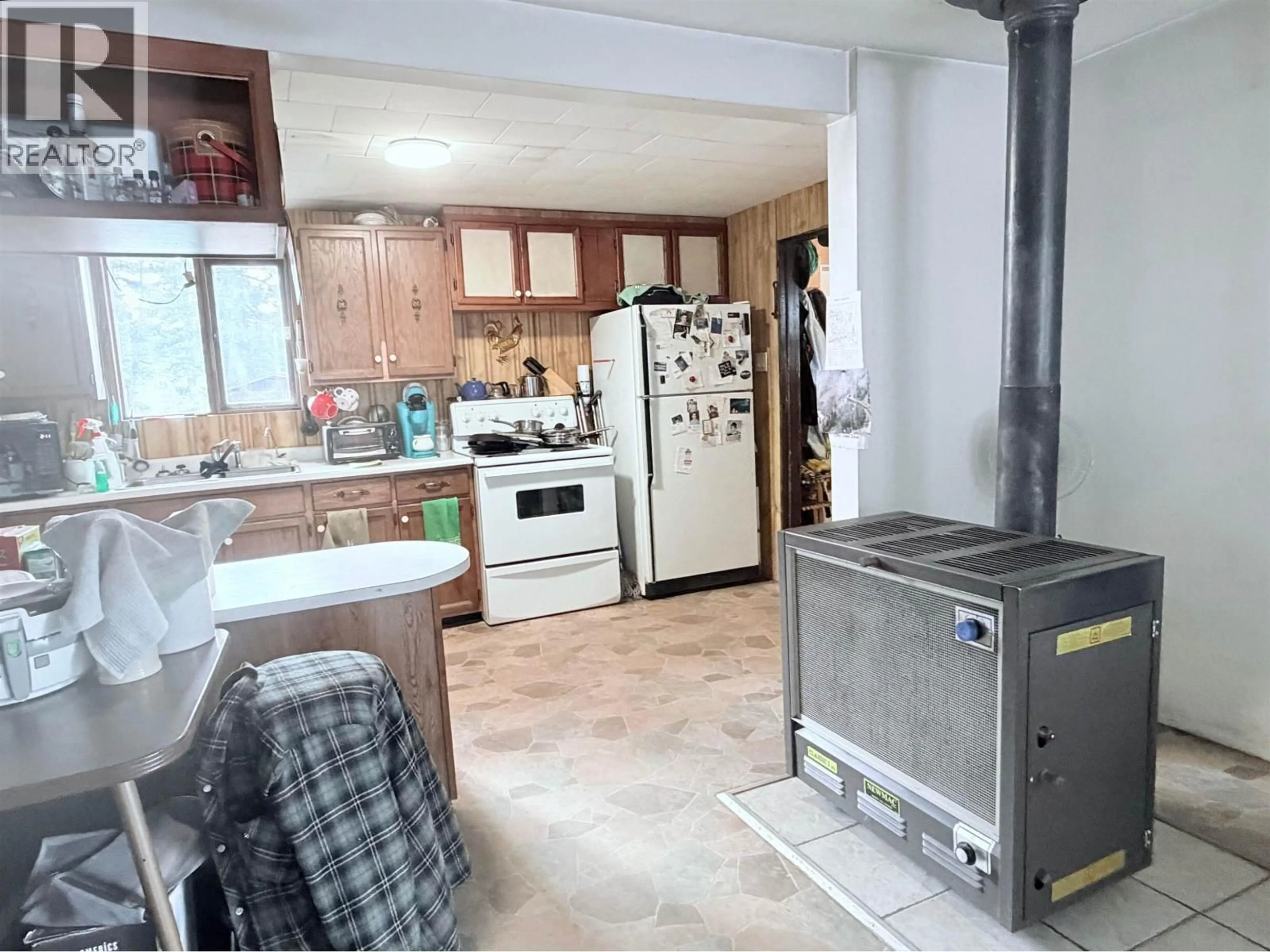 Unknown for 3274 HINSCHE ROAD, Williams Lake British Columbia V0K2G0