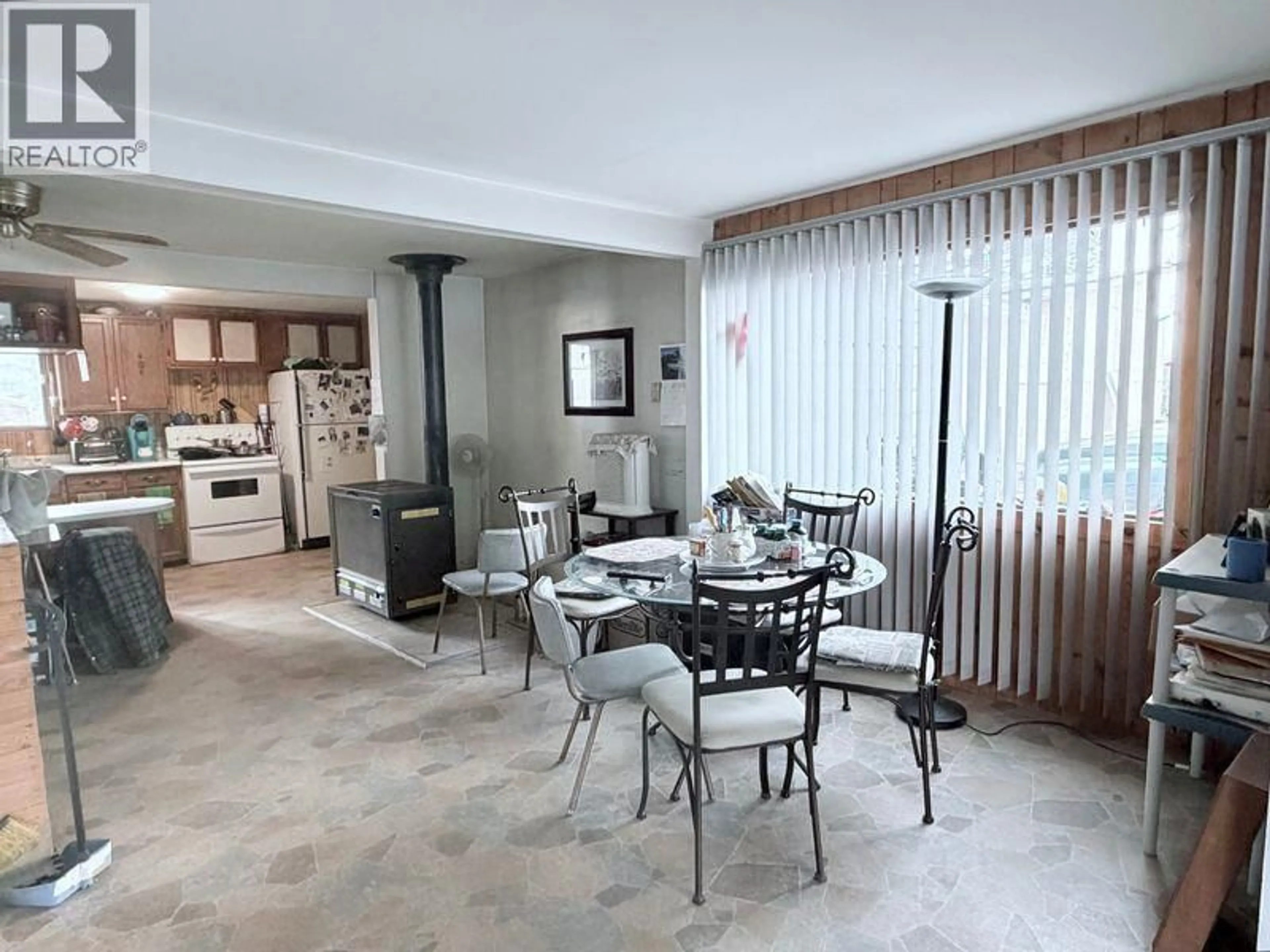 Unknown for 3274 HINSCHE ROAD, Williams Lake British Columbia V0K2G0