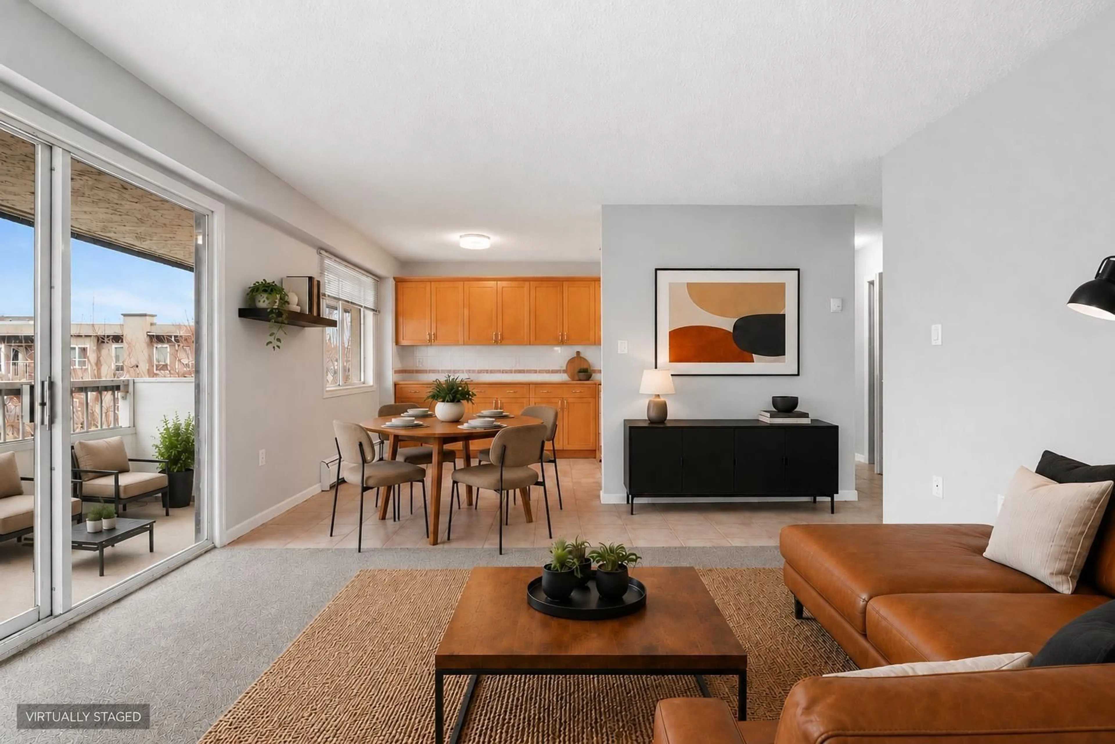 Living room with furniture, unknown for 302 - 9477 COOK STREET, Chilliwack British Columbia V2P4J8