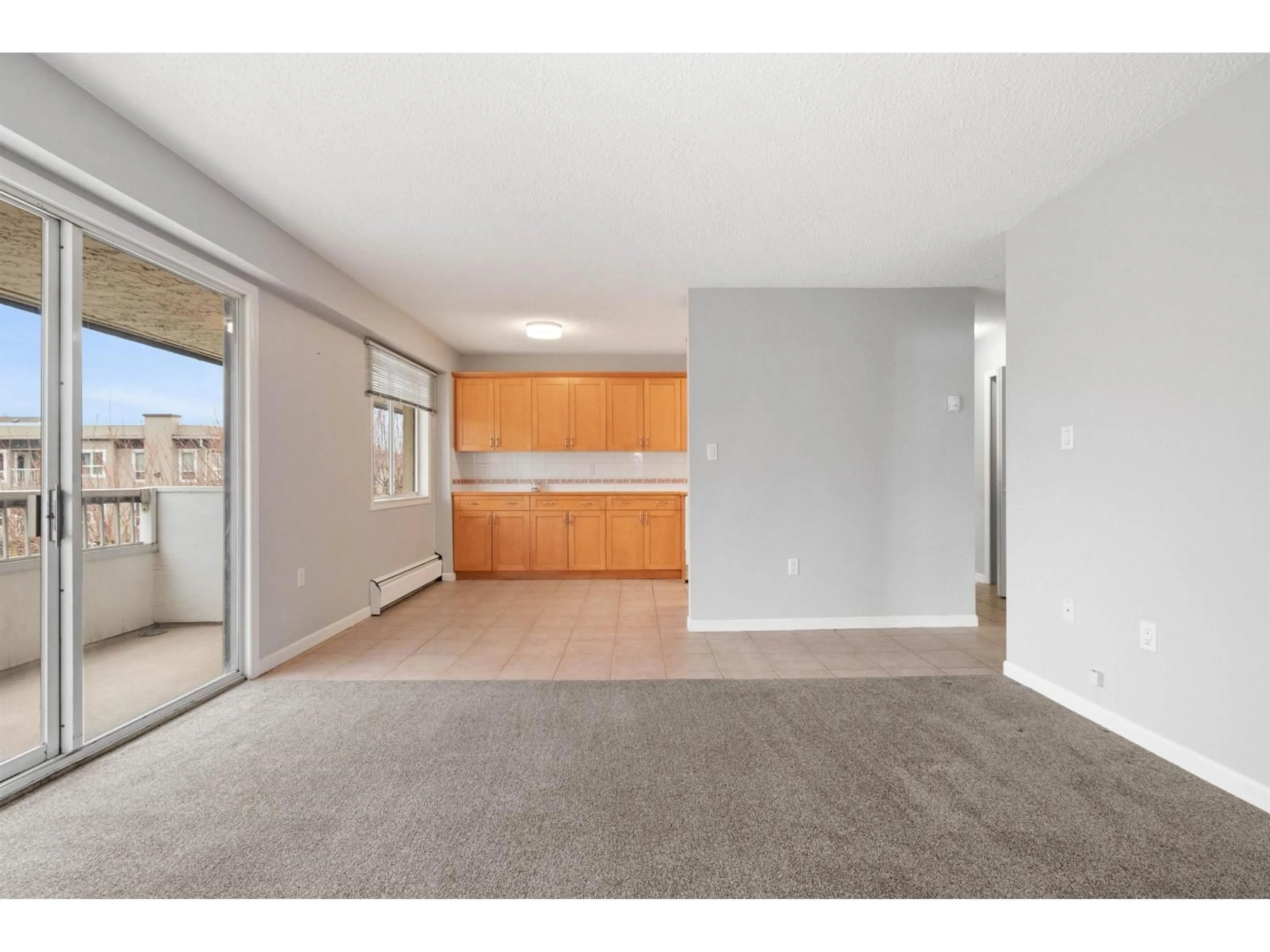 A pic of a room for 302 - 9477 COOK STREET, Chilliwack British Columbia V2P4J8