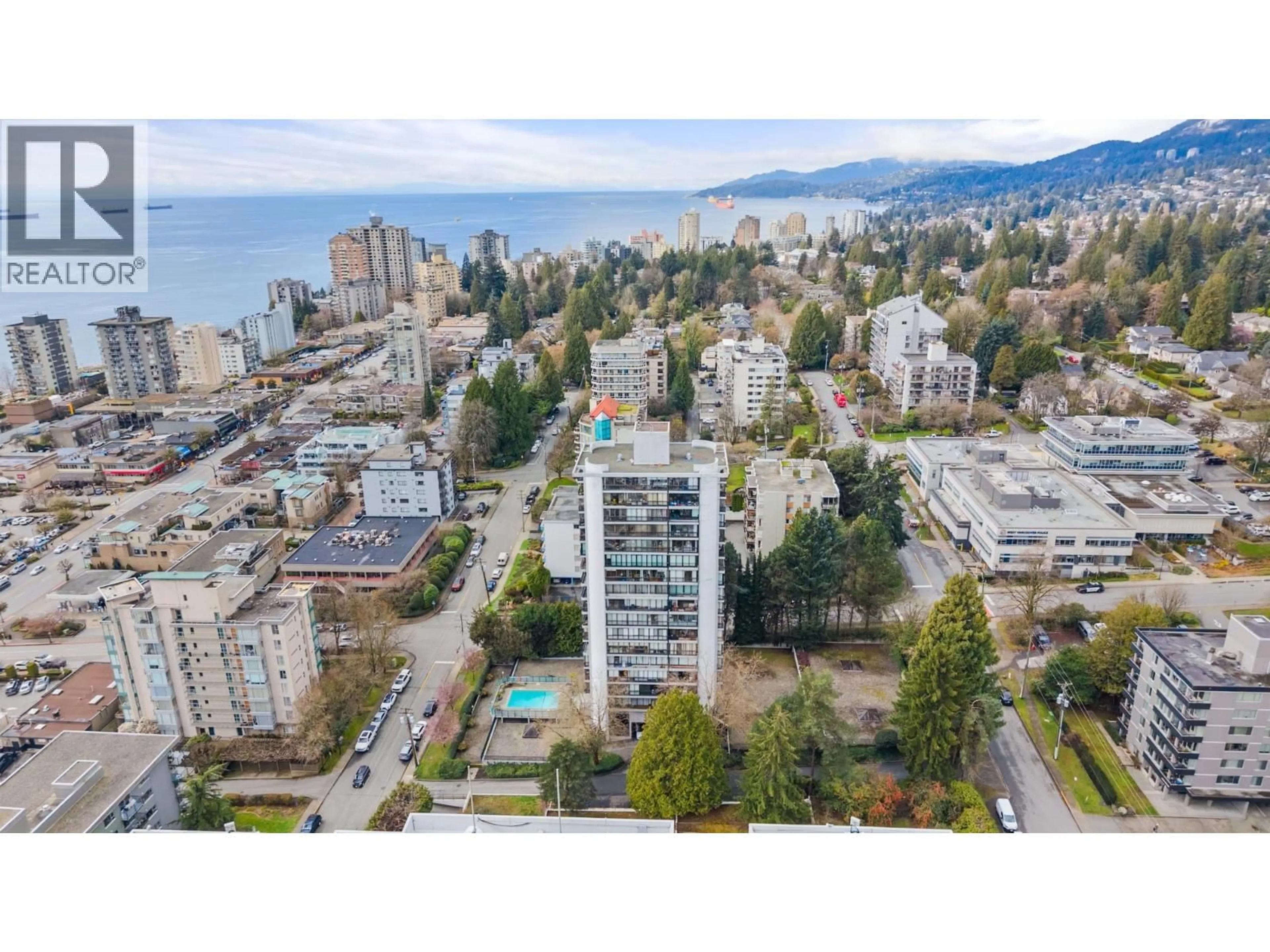 A pic from outside/outdoor area/front of a property/back of a property/a pic from drone, city buildings view from balcony for 704 - 650 16TH STREET, West Vancouver British Columbia V7V3R9