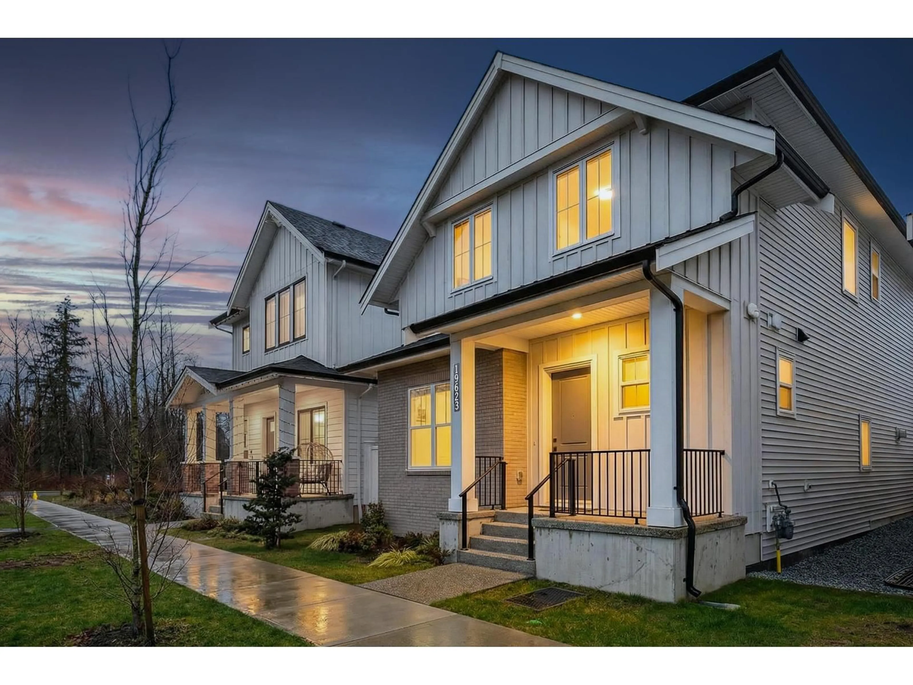 Home with vinyl exterior material, street for 19623 75 AVENUE, Langley British Columbia V2Y3R9