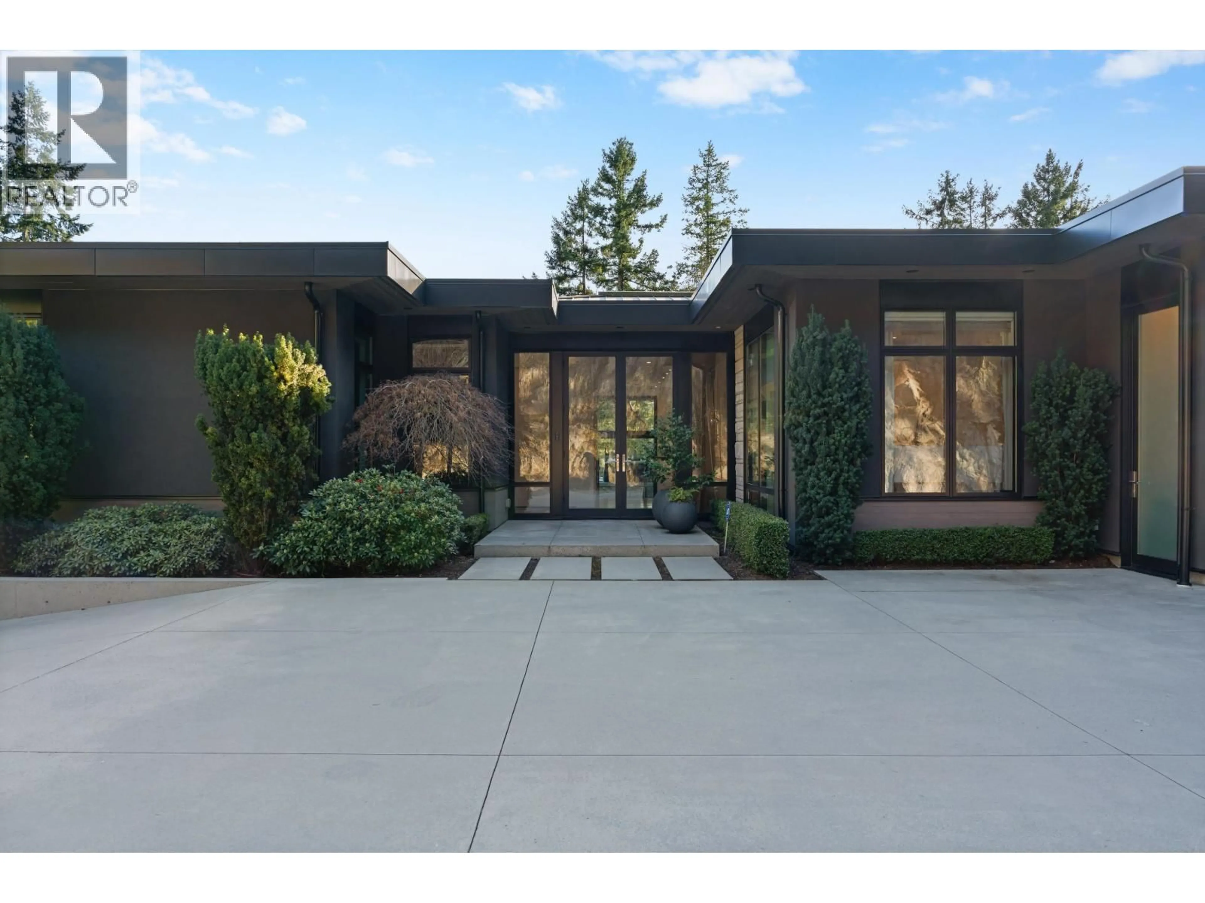 Unknown for 4799 CLOVELLY WALK, West Vancouver British Columbia V7W1H7