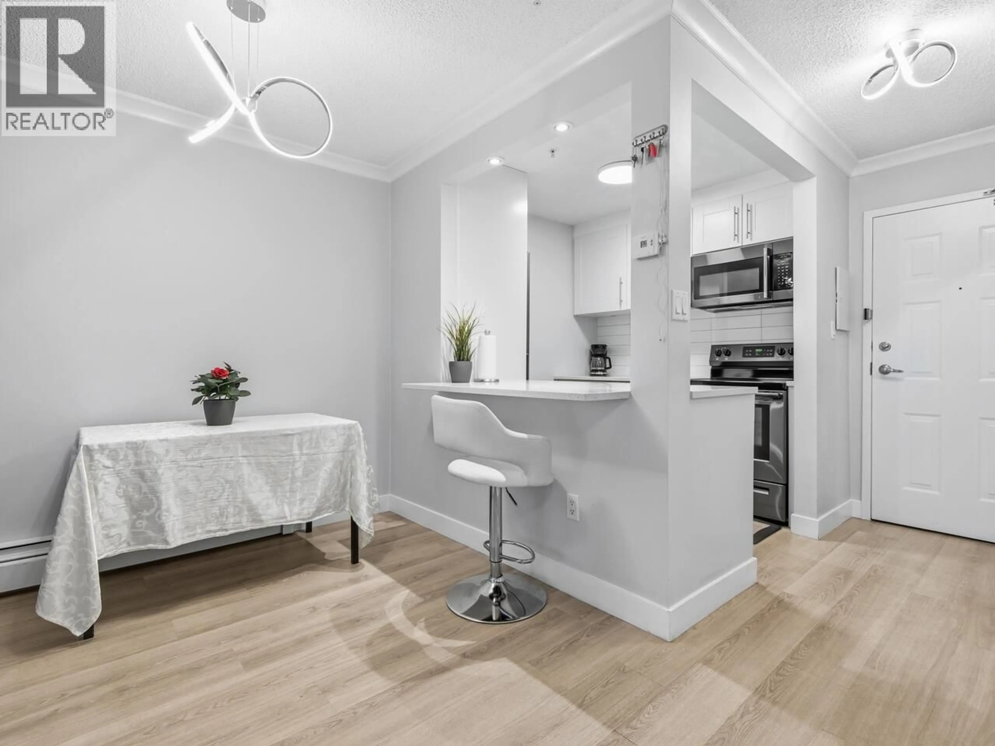 Open concept kitchen, unknown for 410 - 715 ROYAL AVENUE, New Westminster British Columbia V3M5X4